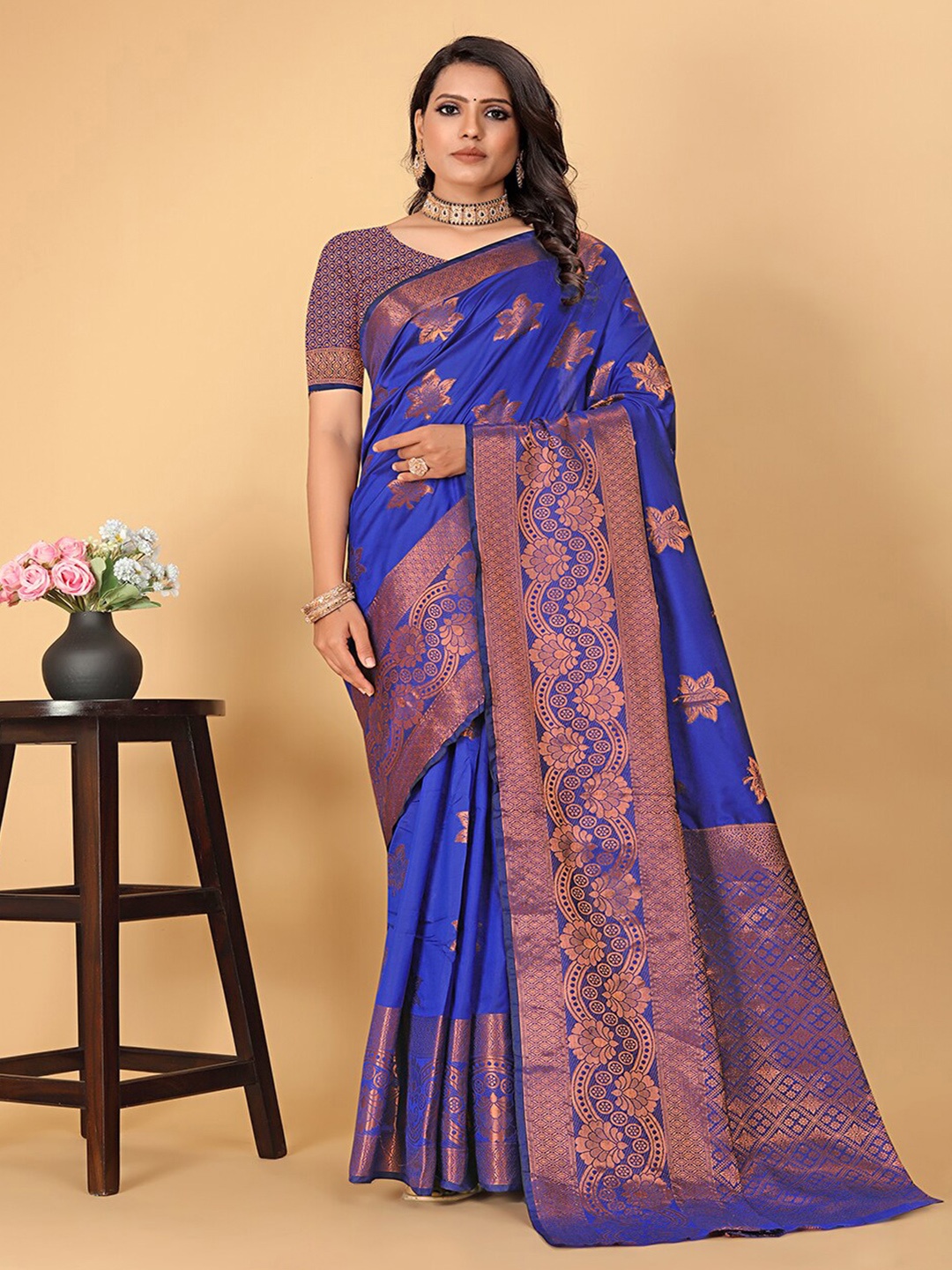 

Pionex Floral Woven Design Zari Pure Silk Banarasi Saree, Blue