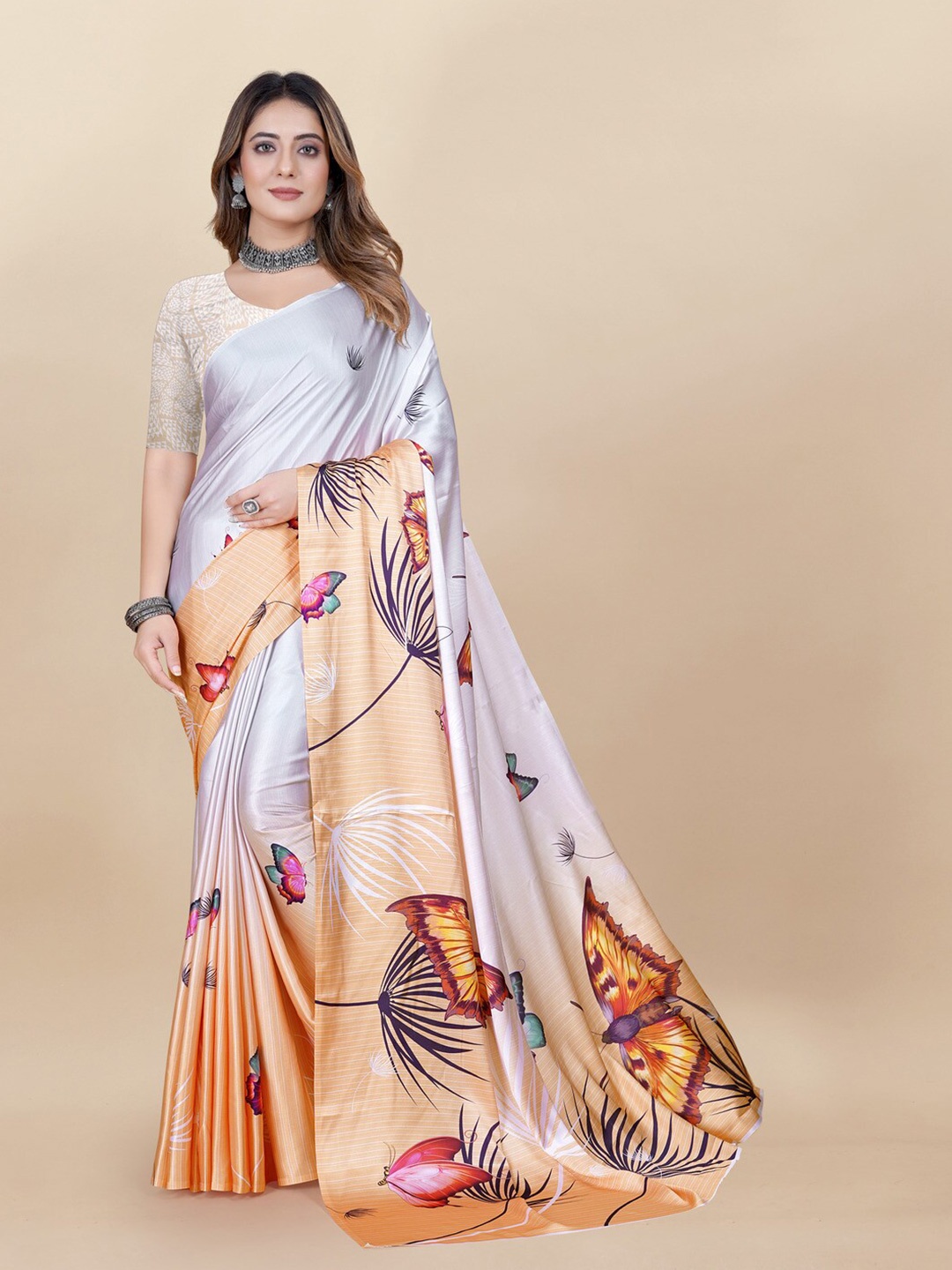 

MOKSHA DESIGNS Floral Printed Satin Saree, Grey