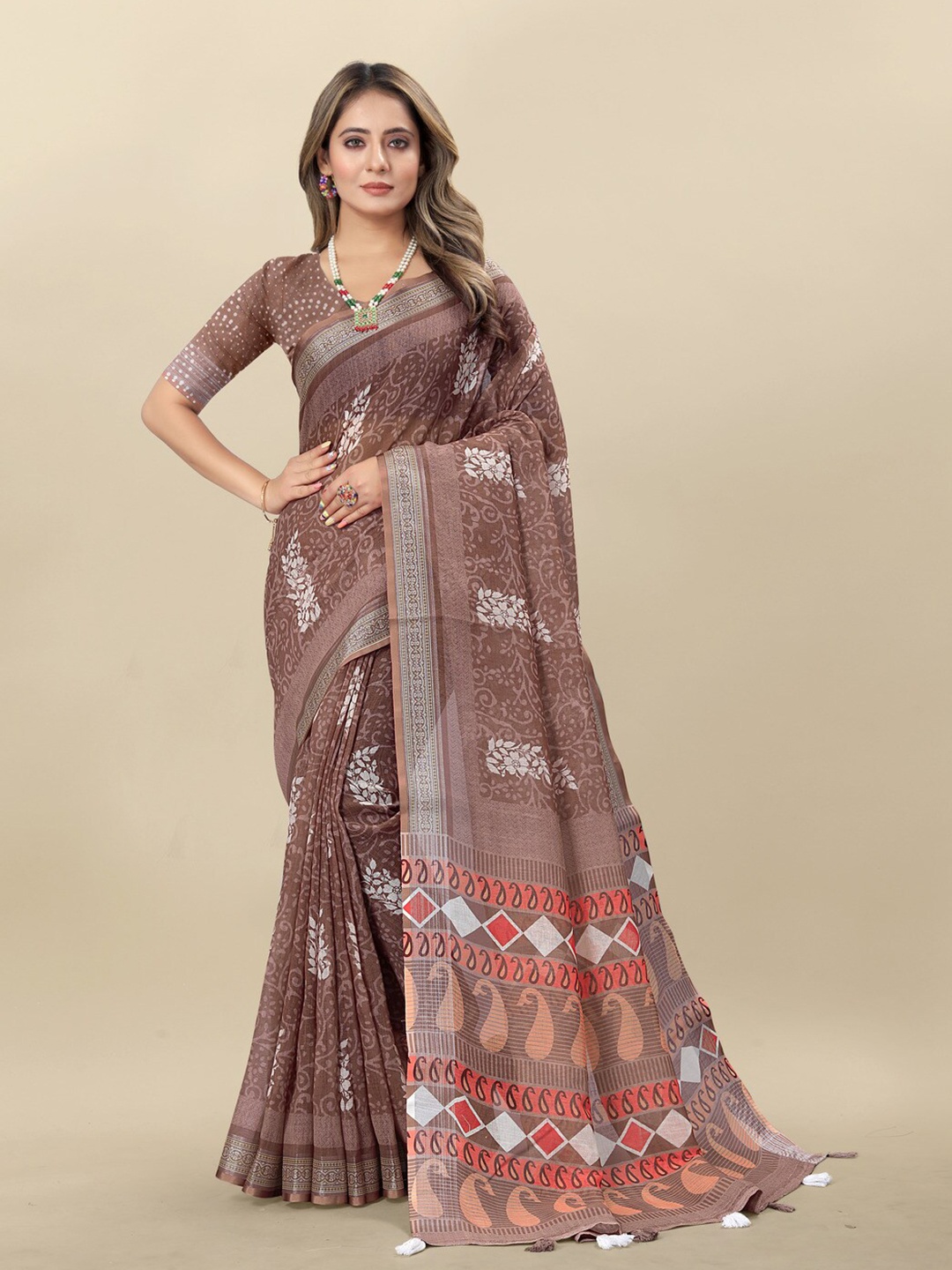 

MOKSHA DESIGNS Floral Printed Pure Linen Saree, Brown