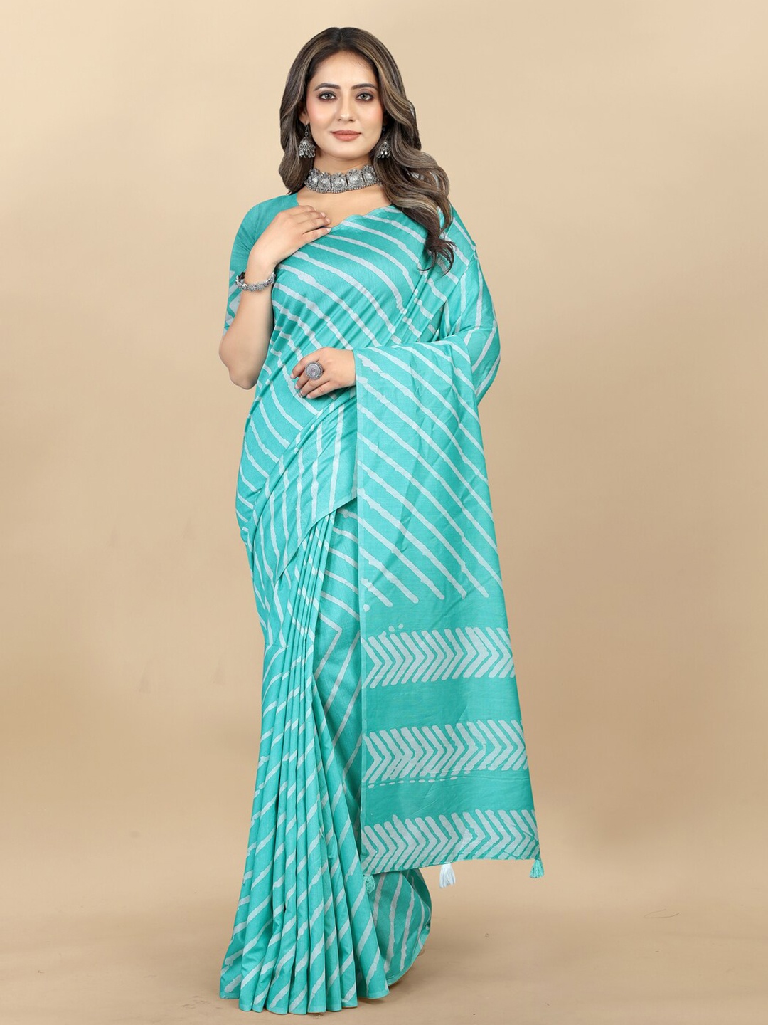 

MOKSHA DESIGNS Striped Pure Cotton Chanderi Saree with Blouse, Sea green