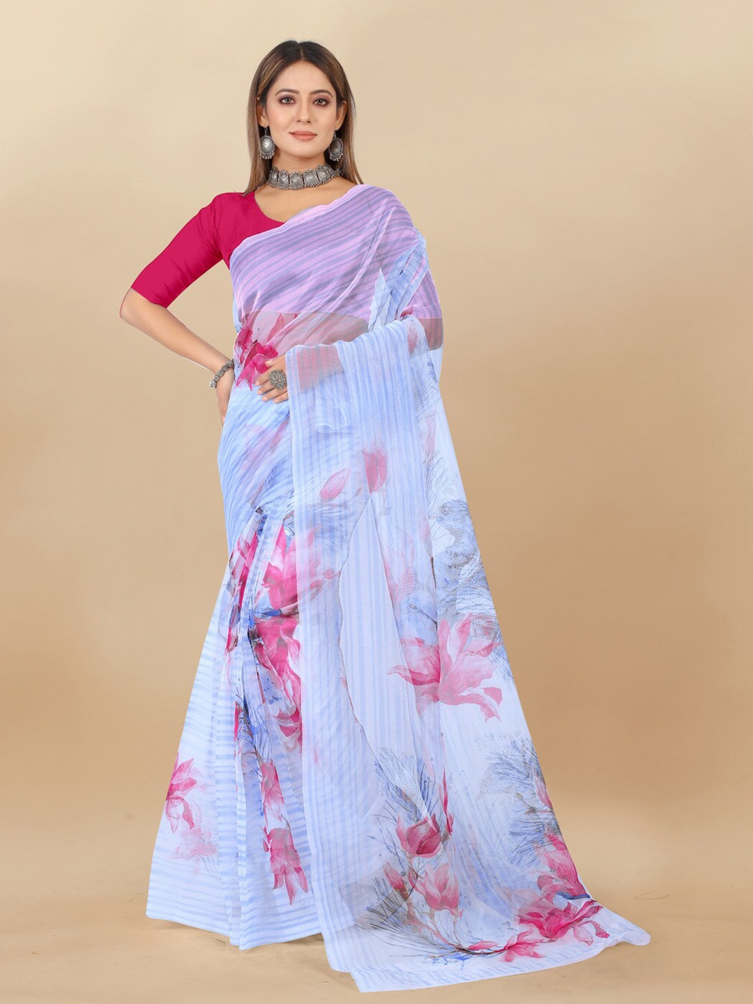 

MOKSHA DESIGNS Floral Printed Saree, Red