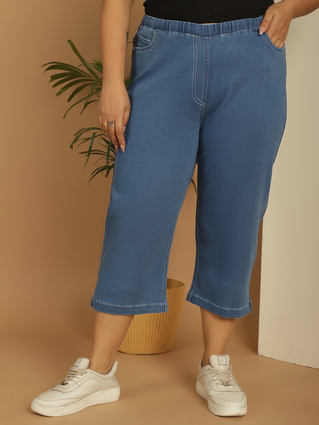 

theRebelinme Plus Size Relaxed Fit High-Rise Denim Capris, Blue