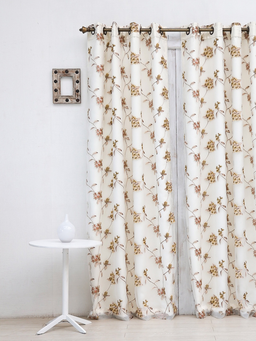 

Ariana Olive Green & White Floral Black Out Eyelet Door Curtain