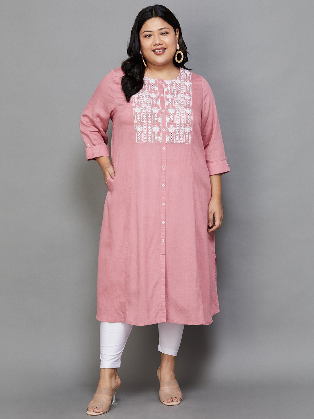 

Moiree by Lifestyle Plus Size Ethnic Motif Yoke Design Straight Kurta, Peach