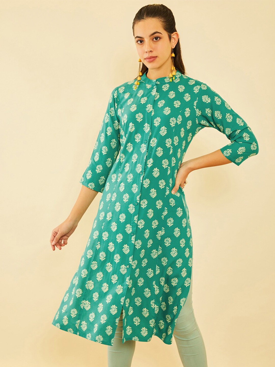 

Soch Ethnic Motifs Printed Mandarin Collar Straight Kurta, Green