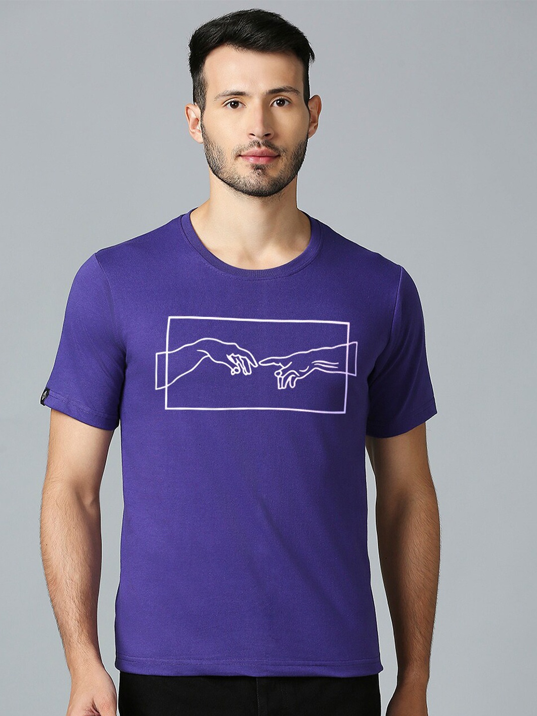 

MOD ECRU Round Neck Connecting Hands Printed Cotton T-shirt, Purple