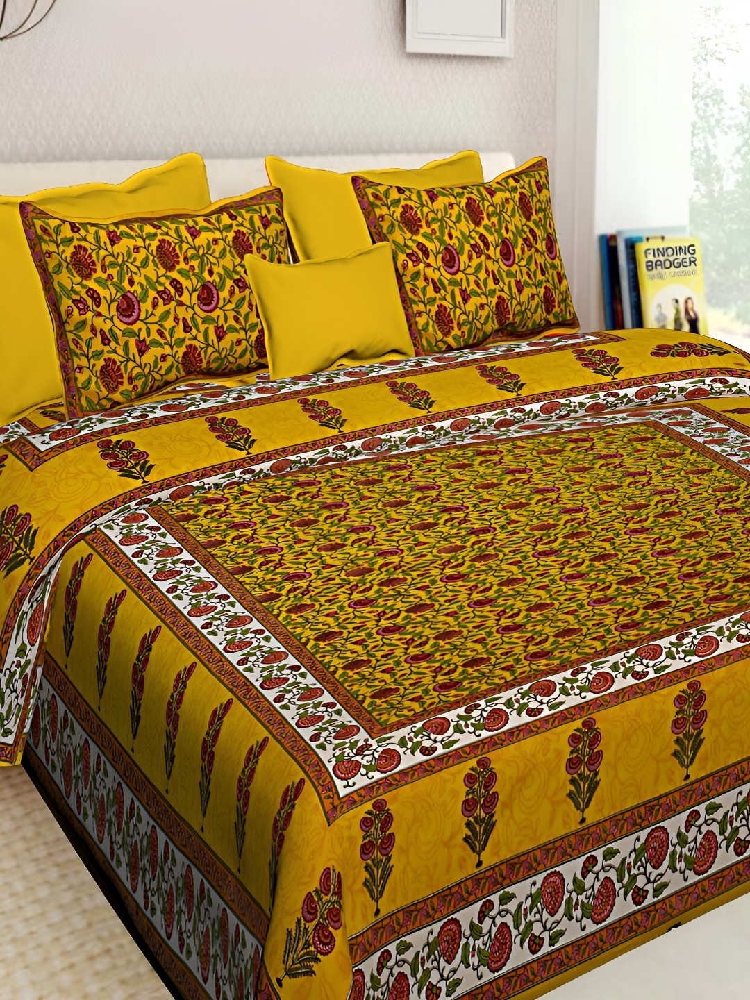 

BOMBAY SPEED Yellow Floral 180 TC King Bedsheet with 2 Pillow Covers