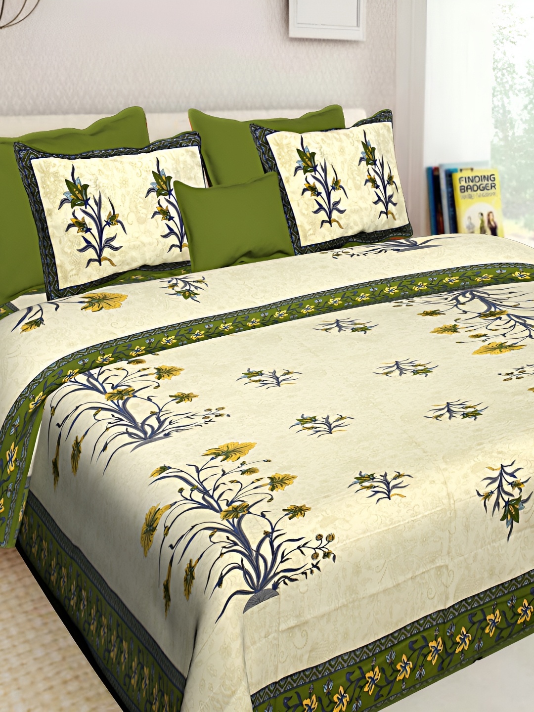 

BOMBAY SPEED Green Floral Cotton 180 TC King Bedsheet With 2 Pillow Covers