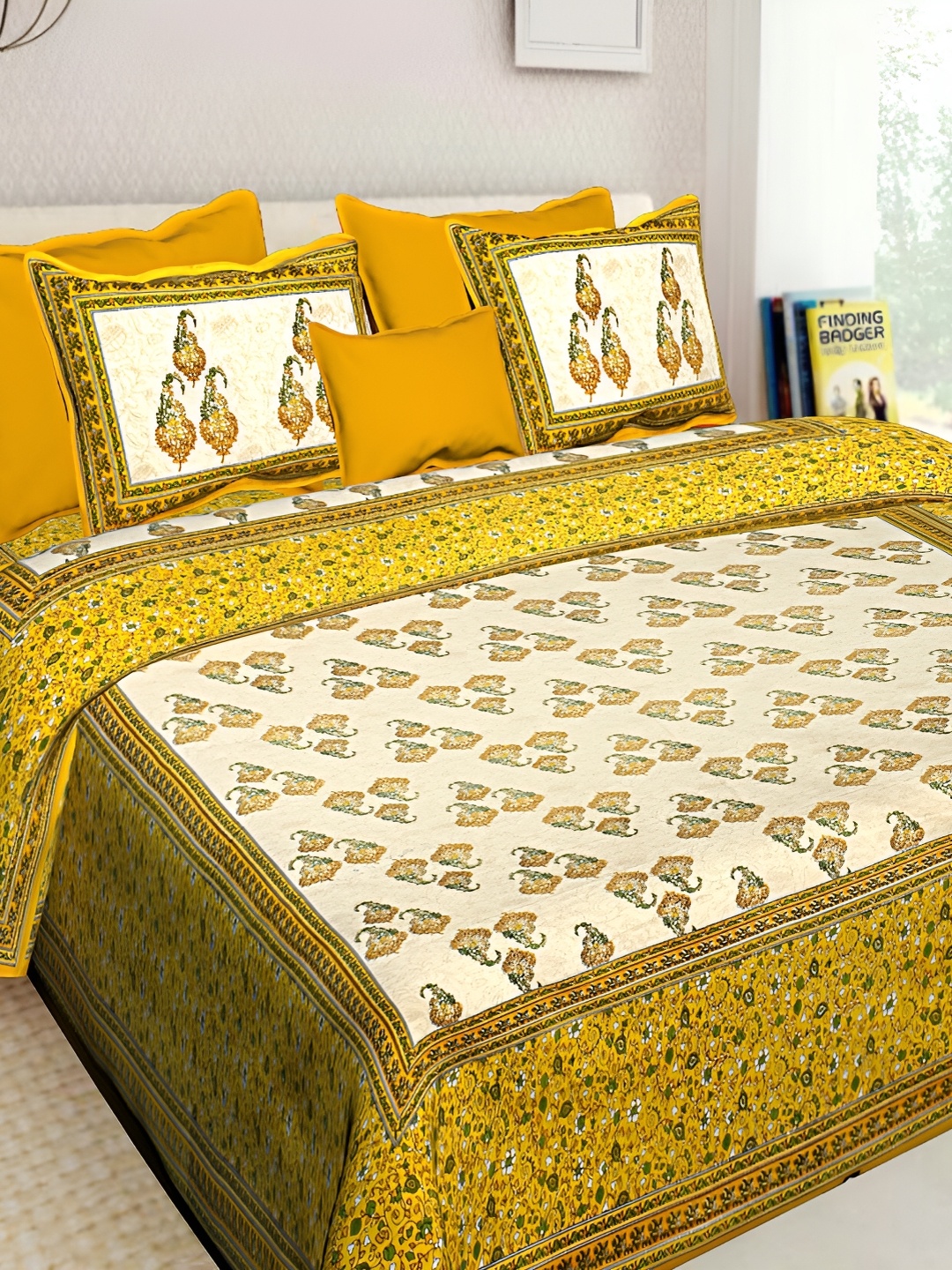 

BOMBAY SPEED Yellow Floral 180 TC King Bedsheet with 2 Pillow Covers