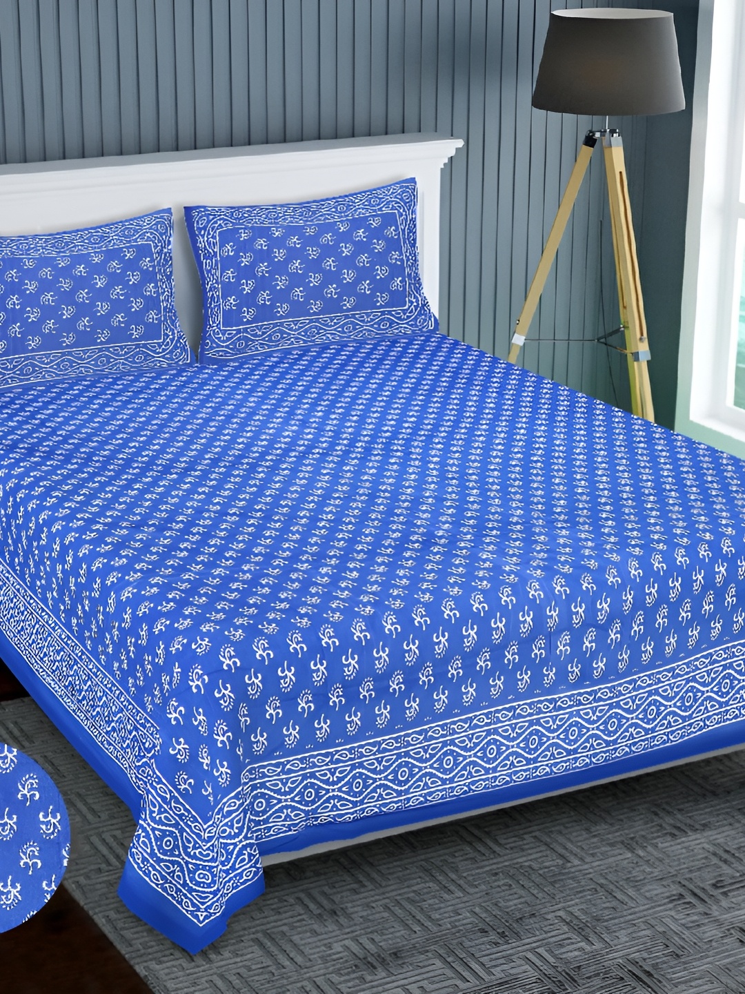 

BOMBAY SPEED Blue Floral Cotton 180 TC King Bedsheet With 2 Pillow Covers