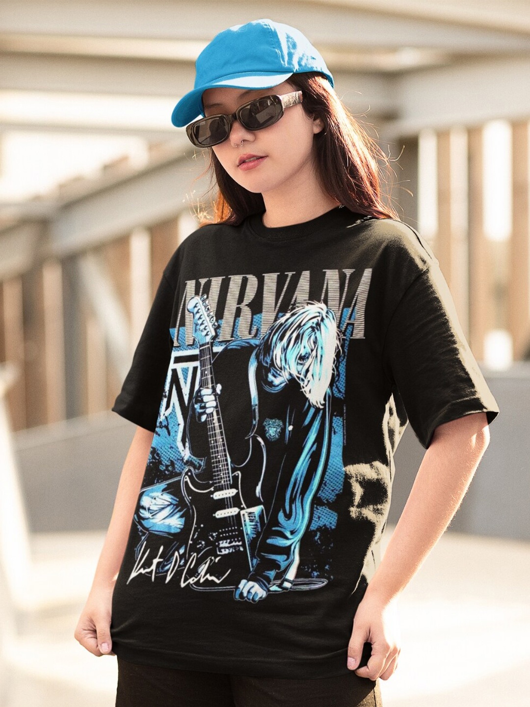 

CAPTCHA Graphic Printed Drop-Shoulder Sleeves Oversized T-shirt, Black