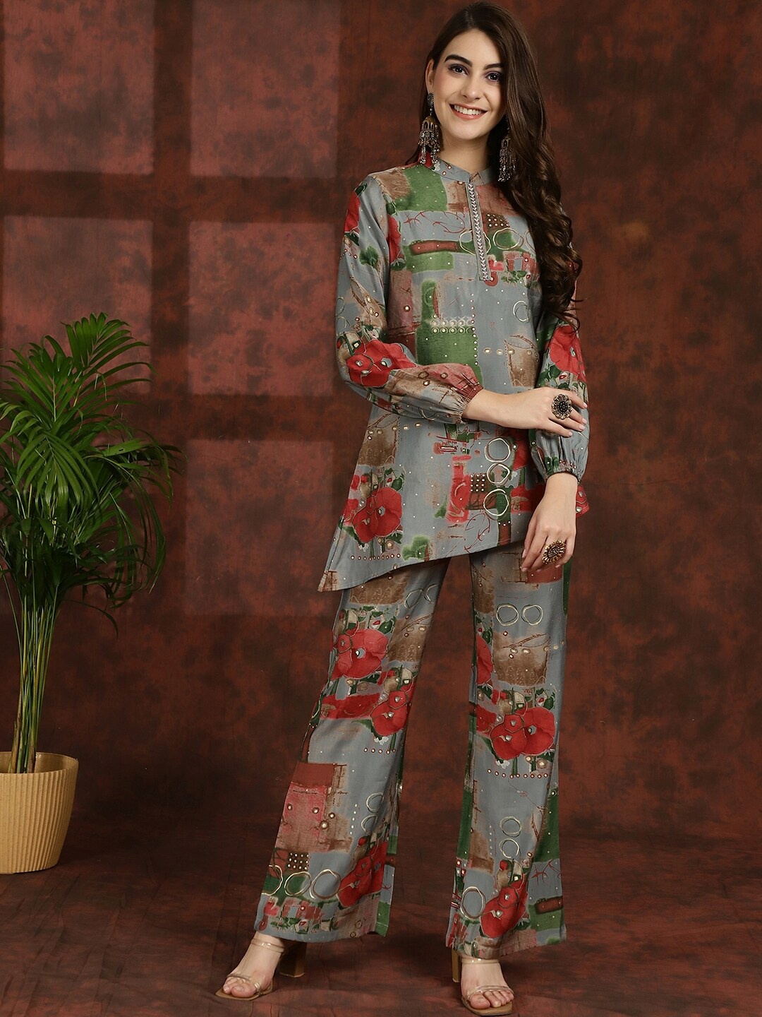

Claura Grey Floral Printed Mandarin Collar Chanderi Silk Tunic With Trouser