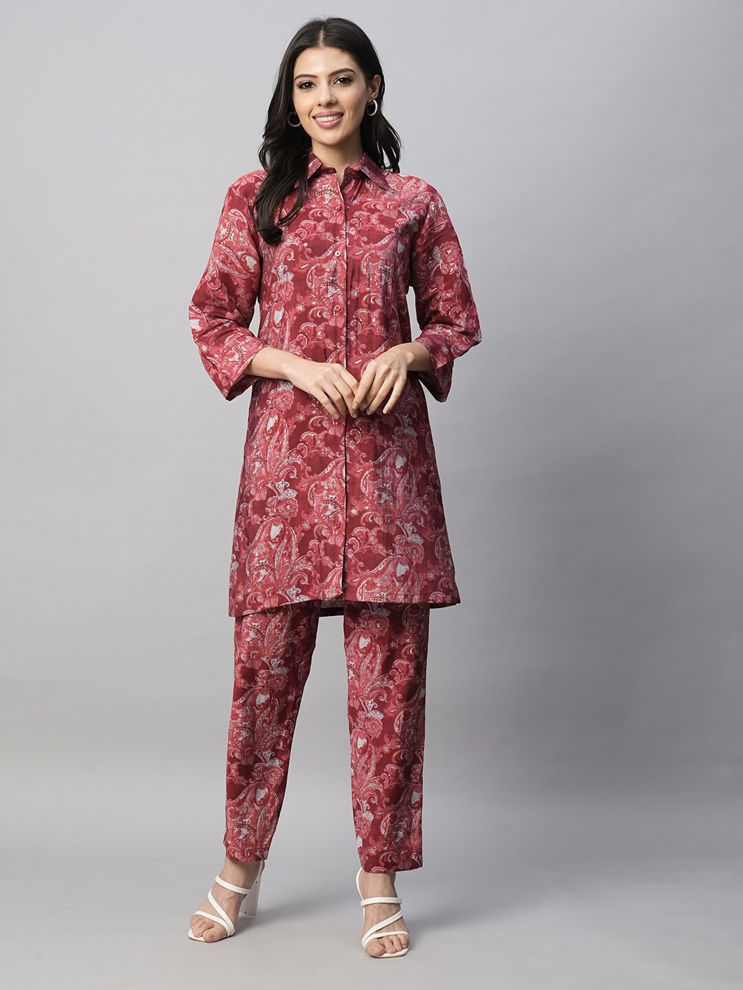 

AMRUTVARSHA CREATION Floral Printed Shirt Collar Tunic With Trousers, Maroon