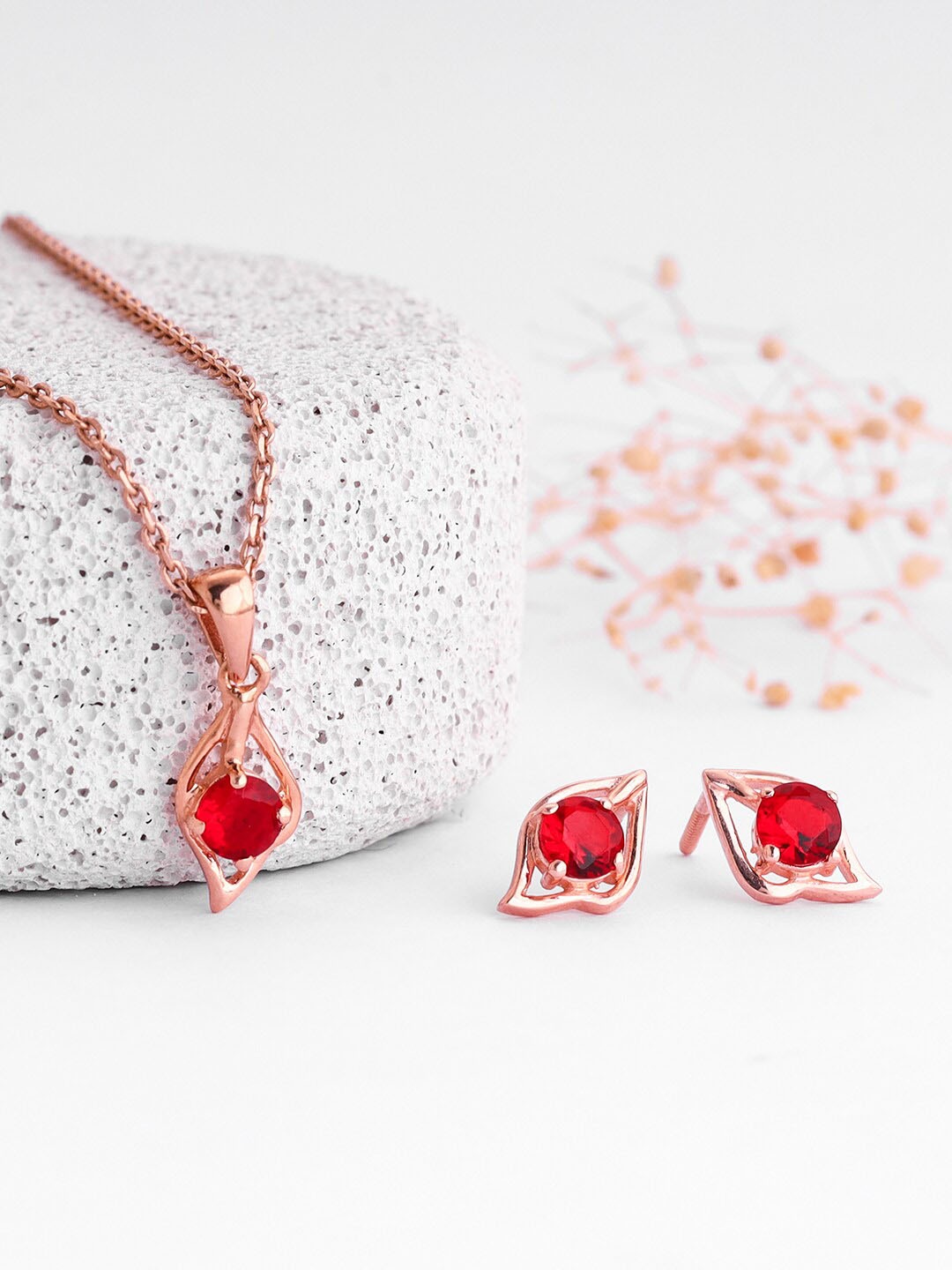 

GIVA 925 Sterling Silver Rose Gold-Plated Stone-Studded Jewellery Set