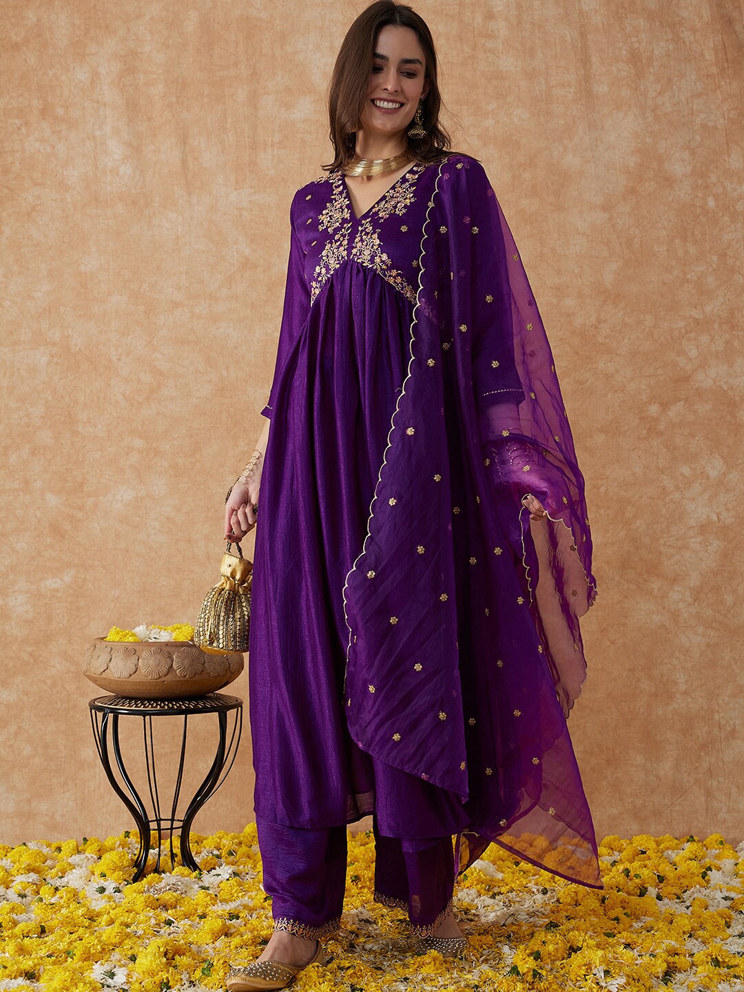 

Sangria Printed Flared Sleeves Kurta & Trousers With Dupatta, Purple