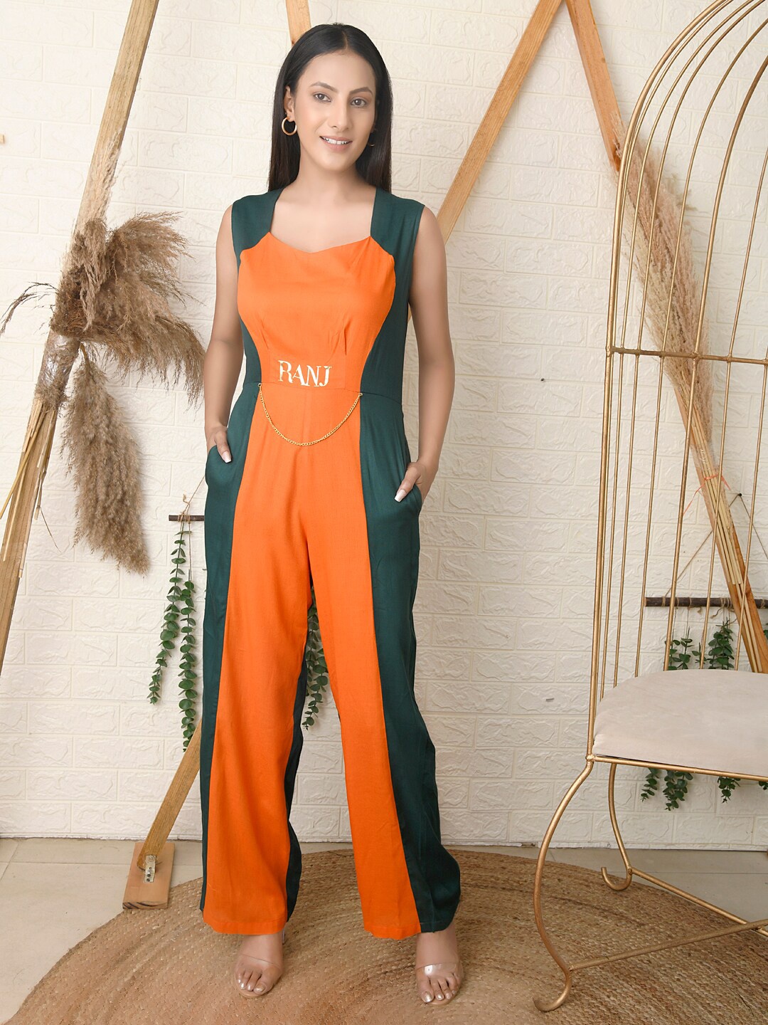 

BAESD Colourblocked V-Neck Basic Jumpsuit, Orange