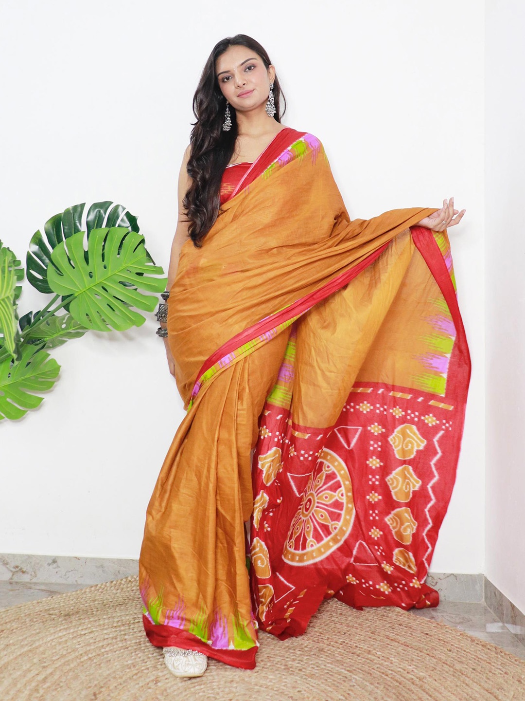 

RADHA LAKSHMI Pure Cotton Ikat Saree, Orange