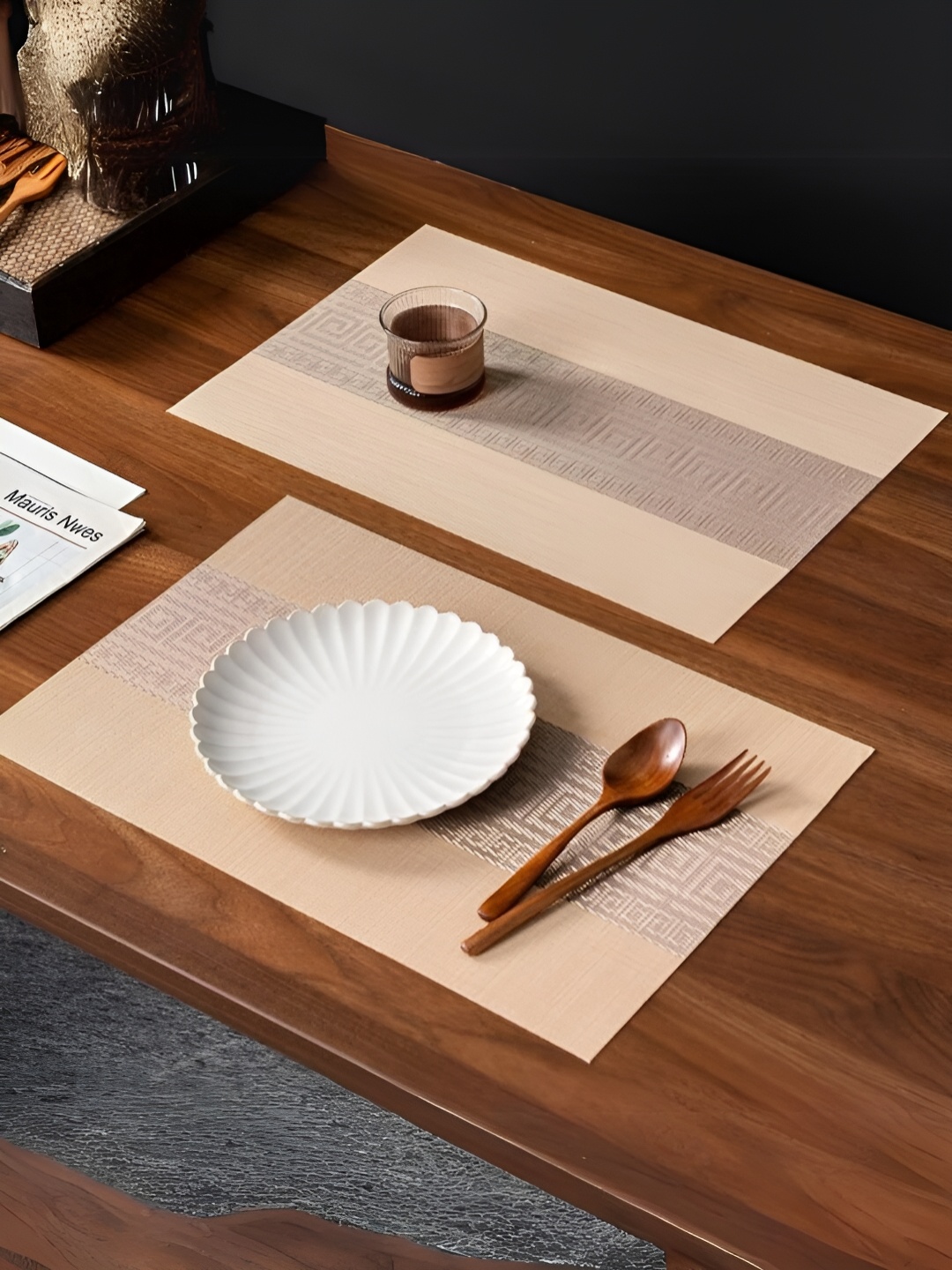 

YELONA Beige 6 Pieces Textured Rectangular Table Placemats