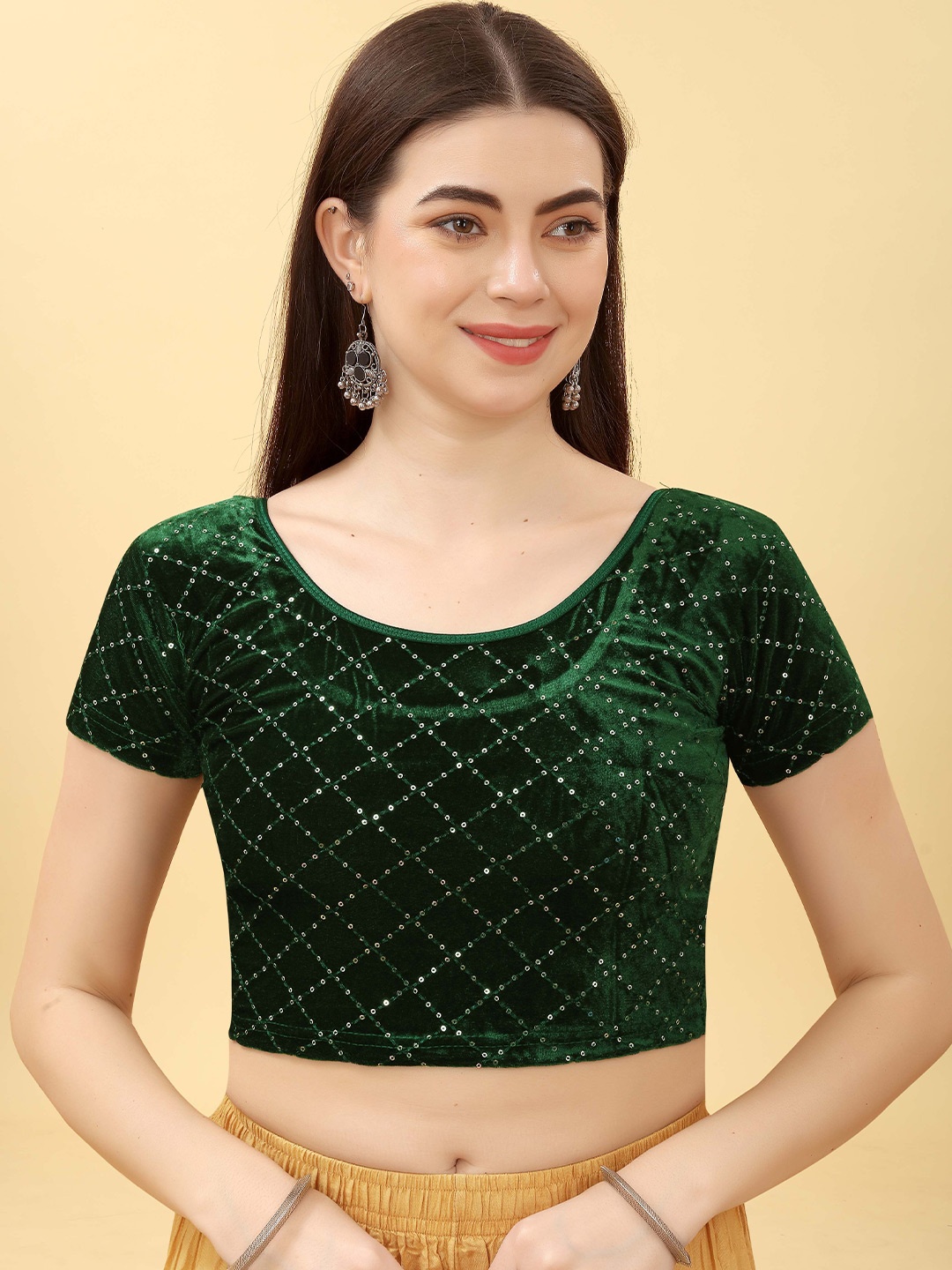 

SHREE SWANGIYAMATA COMPANY Embellished Velvet Saree Blouse, Green