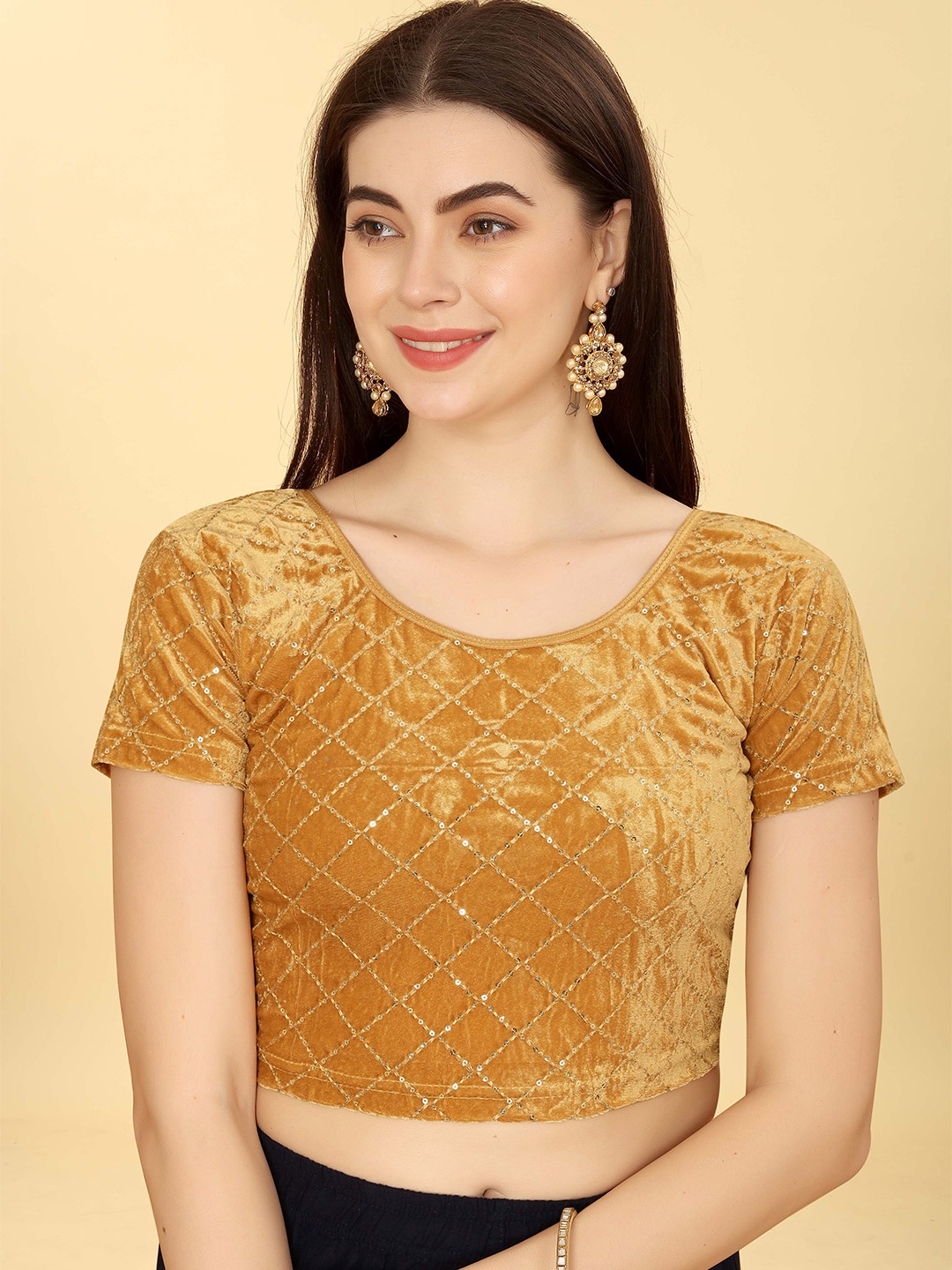 

SHREE SWANGIYAMATA COMPANY Embellished Sequinned Short Sleeves Saree Blouse, Beige