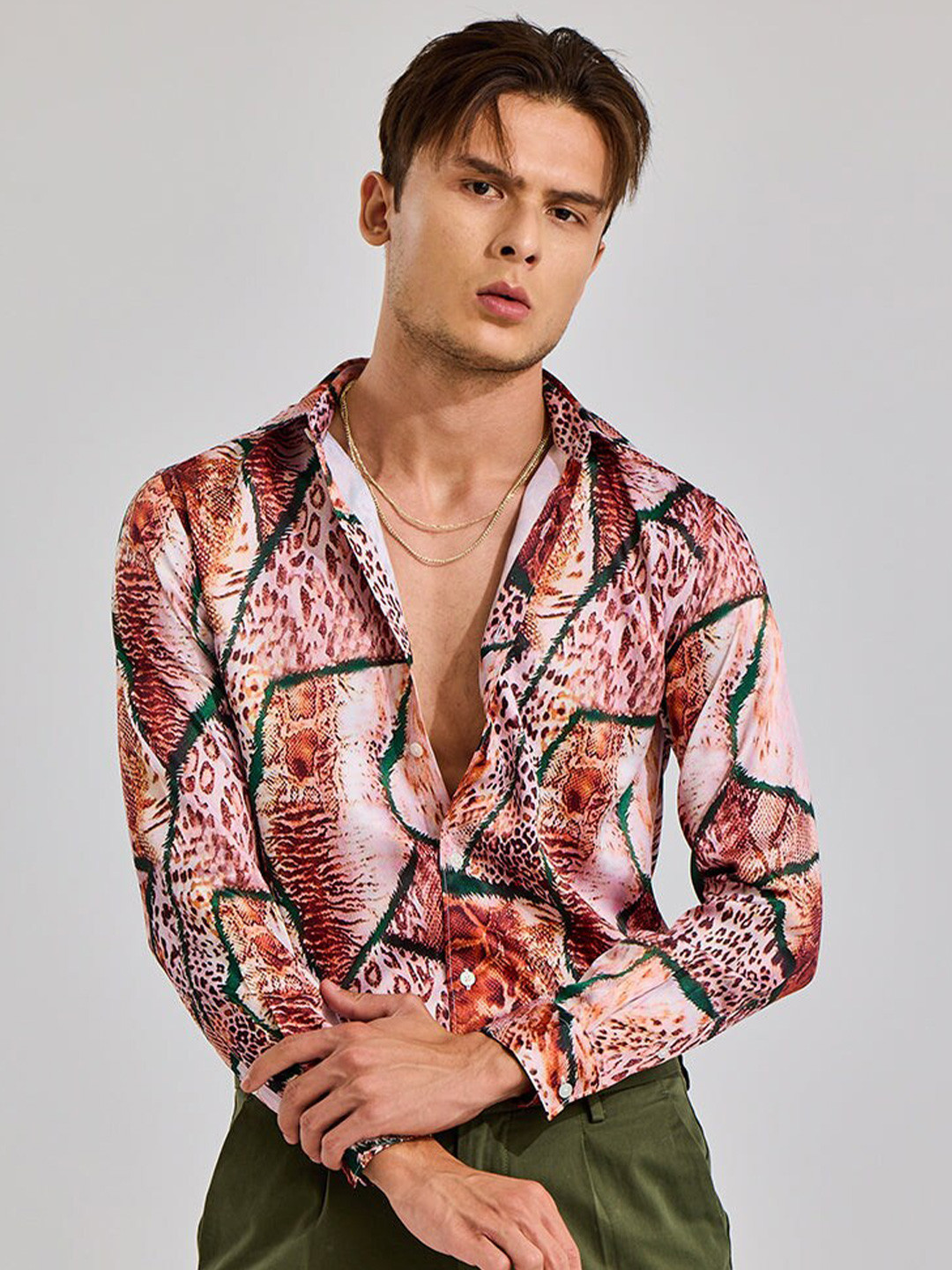 

Snitch Classic Slim Fit Animal Printed Casual Shirt, Brown