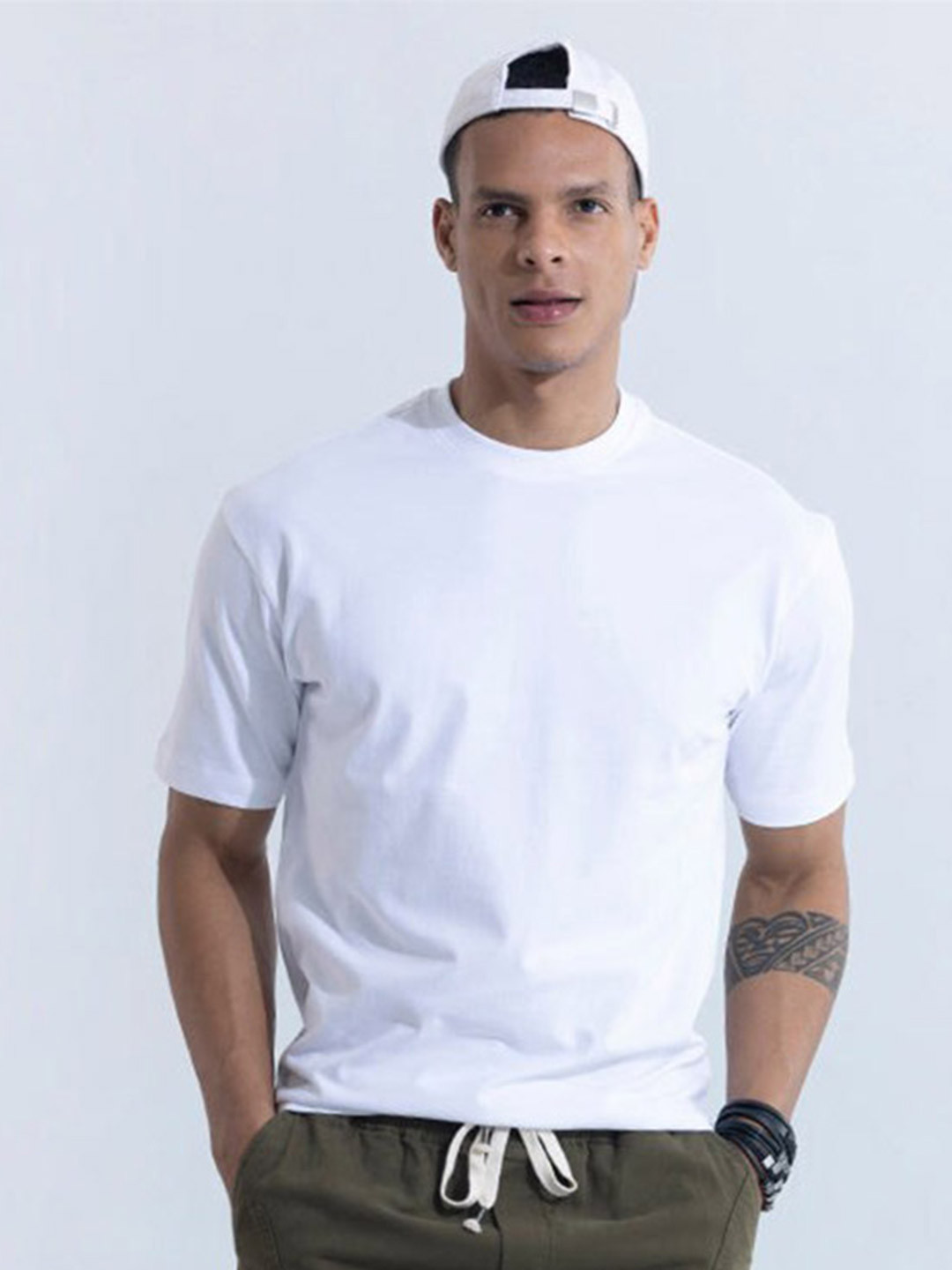 

Snitch White Round Neck Relaxed Fit Cotton T-shirt