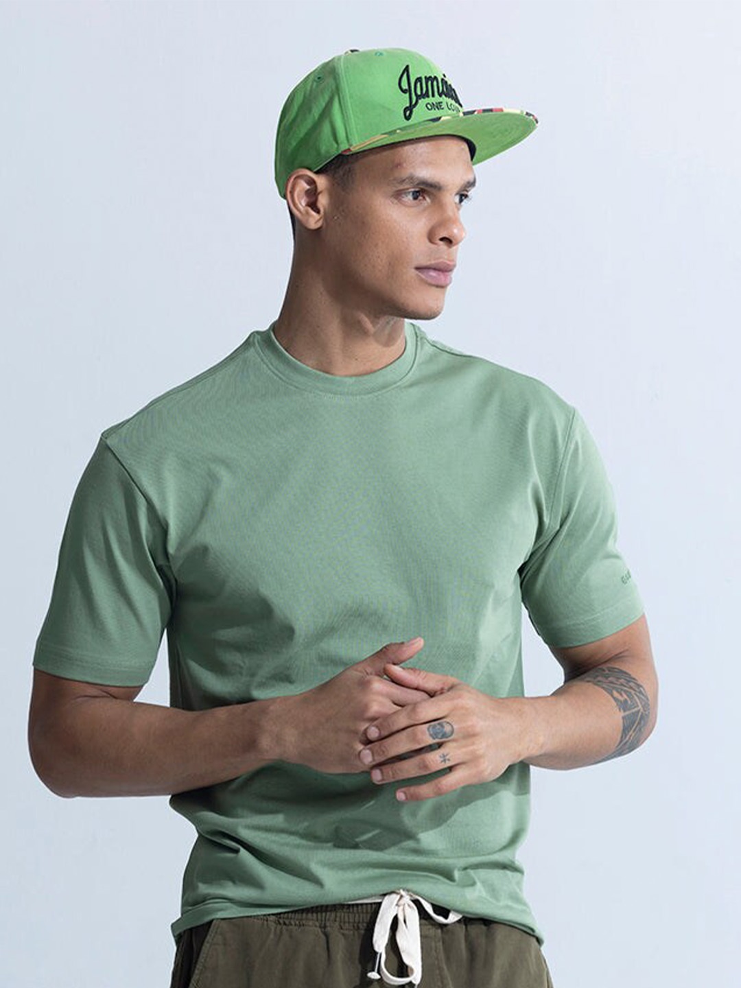 

Snitch Green Round Neck Relaxed Fit Cotton T-shirt