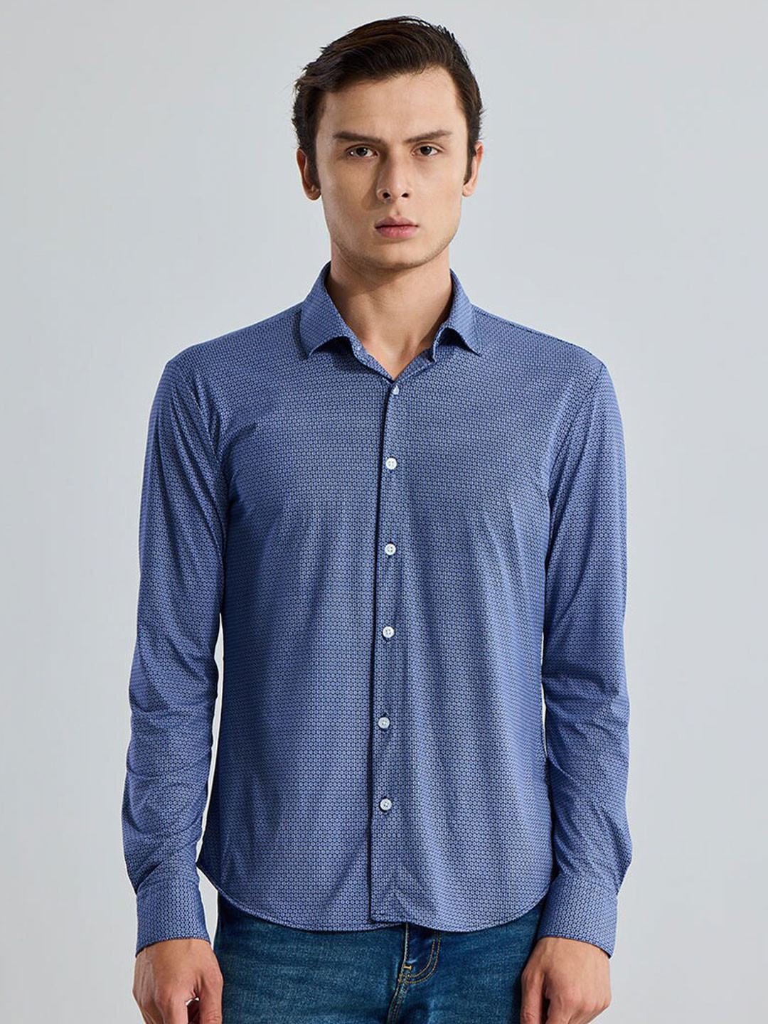 

Snitch Blue Classic Slim Fit Geometric Printed Casual Cotton Shirt