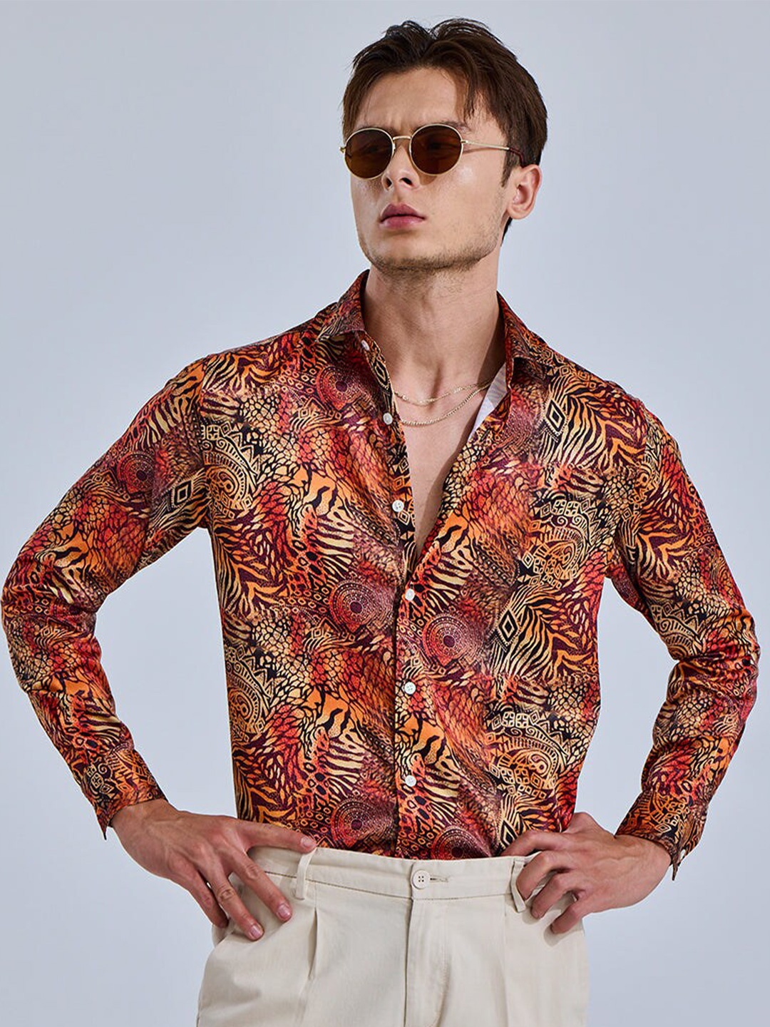 

Snitch Classic Slim Fit Bohemian Printed Casual Shirt, Multi