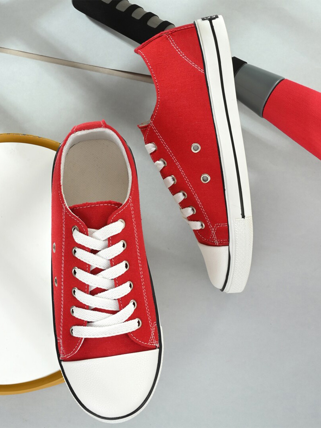 

DEAS Women Round Toe Lace-Ups Sneakers, Red