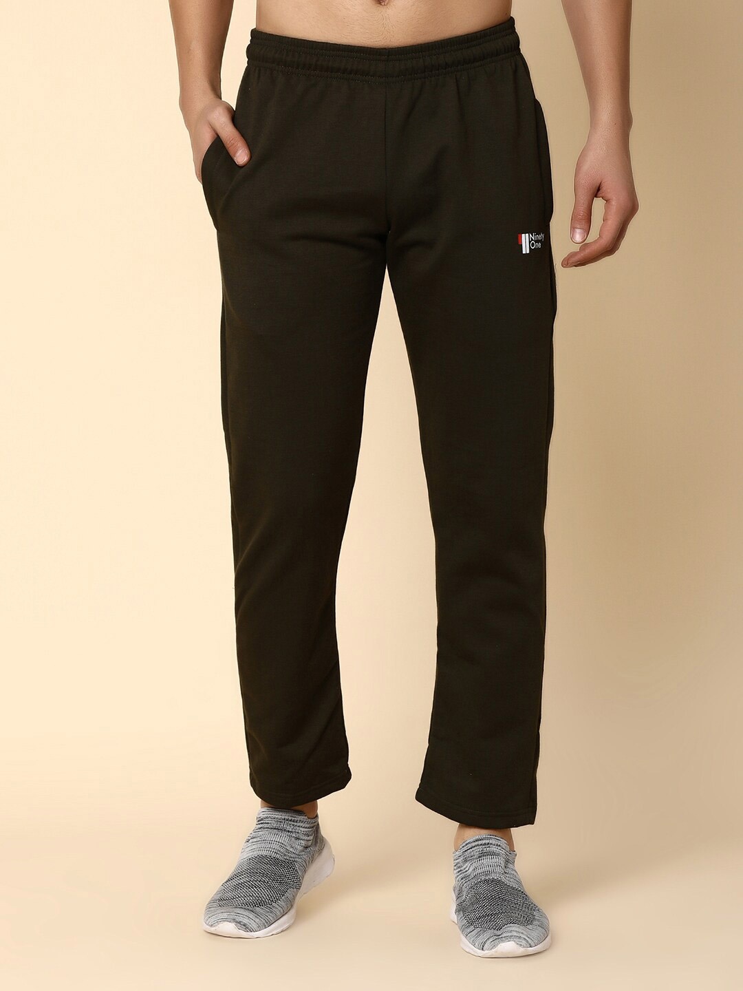 

V-Mart Men Mid-Rise Fleece Track Pant, Olive