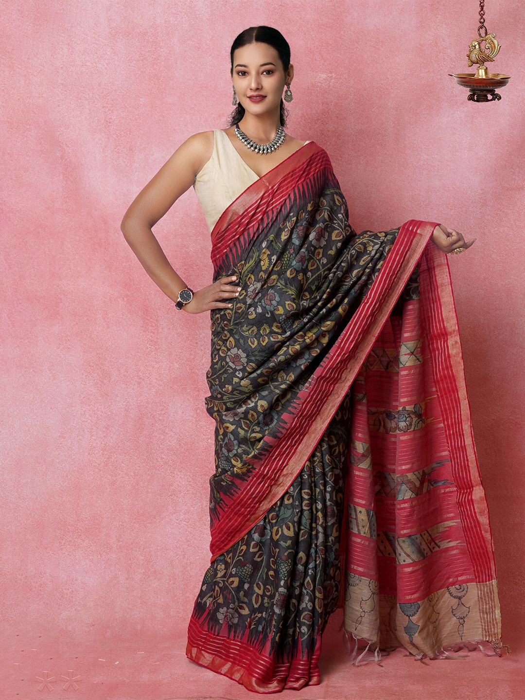 

Unnati Silks Kalamkari Printed Zari Tussar Silk Saree, Black
