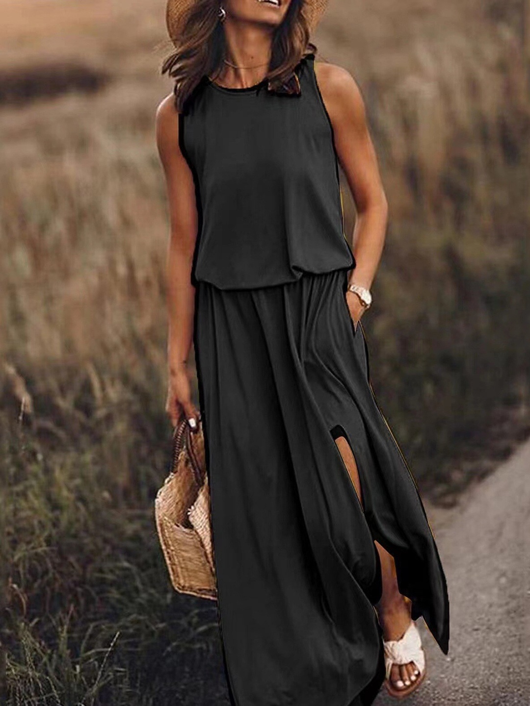 

StyleCast Black Round neck Sleeveless Blouson Maxi Dress