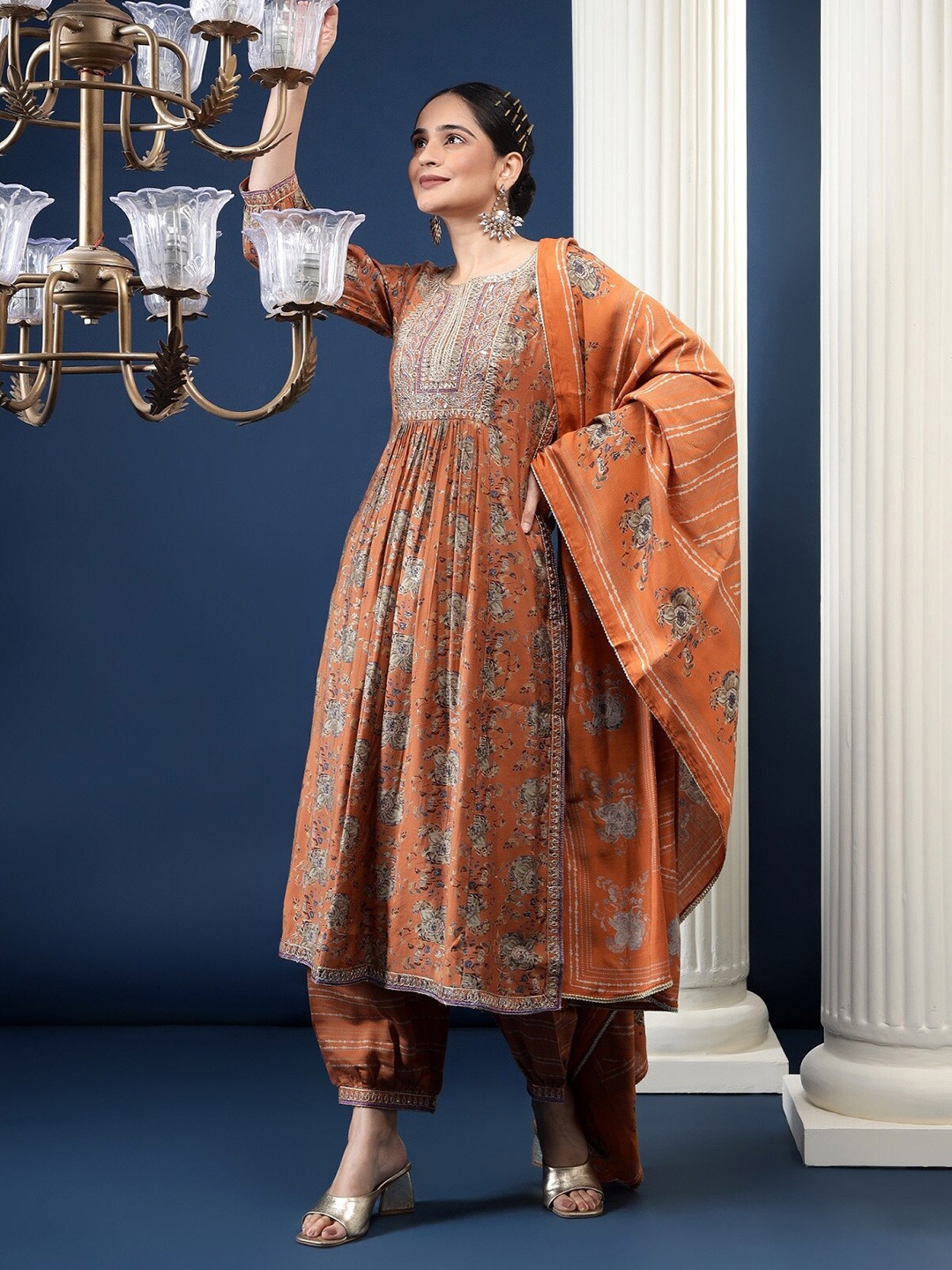 

BAESD Floral Printed Empire Thread Work Flared Straight Kurta With Trousers & Dupatta, Brown