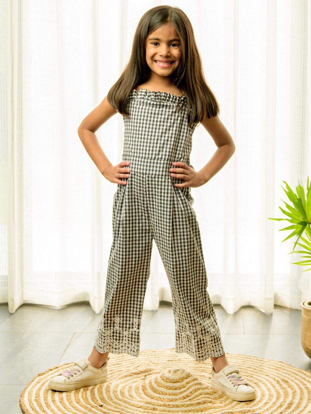 

Fairies Forever Girls Checked Embroidered Cotton Basic Jumpsuit, Black