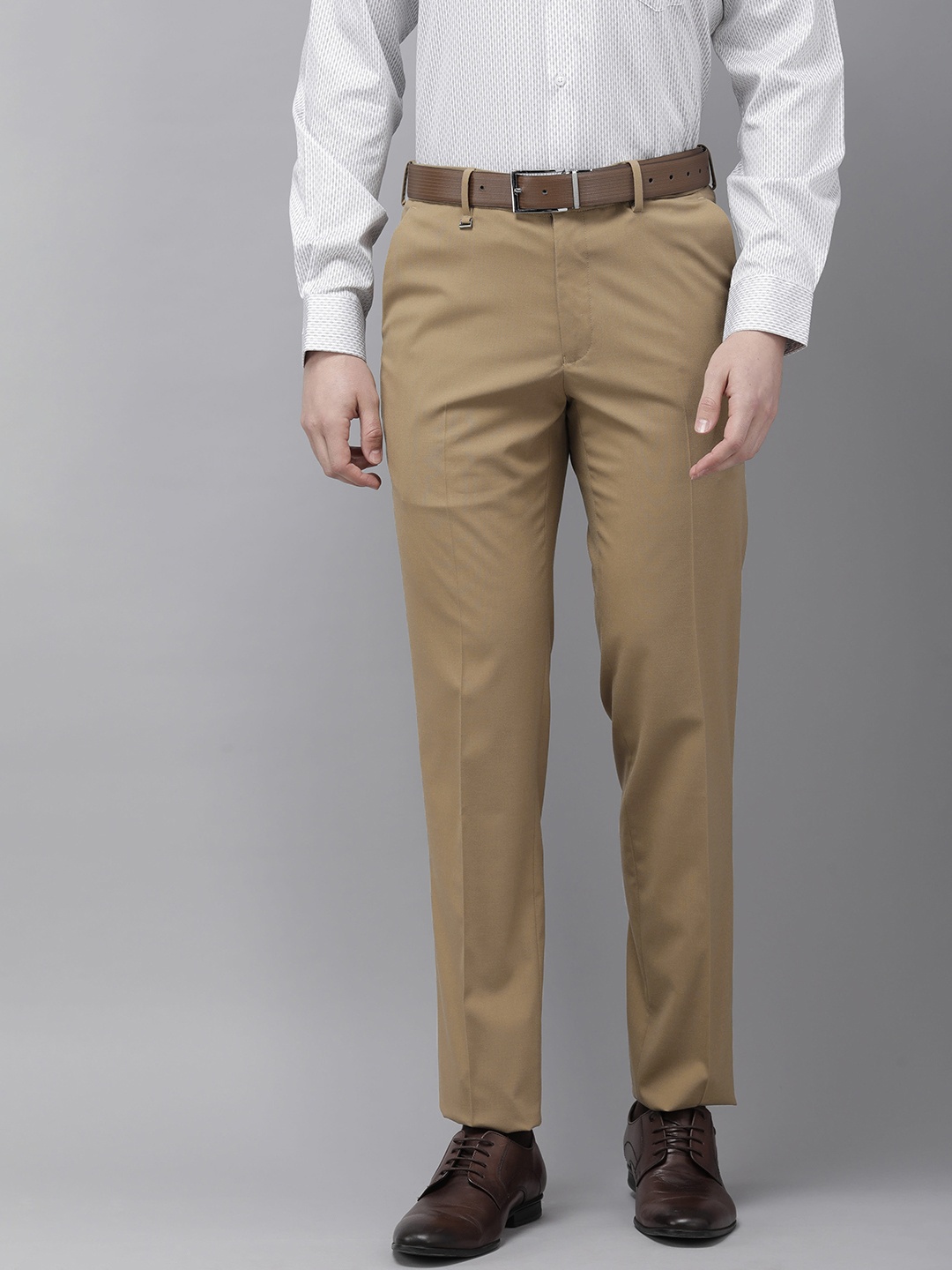 

Van Heusen Men Slim Fit Mid-Rise Formal Trousers, Khaki