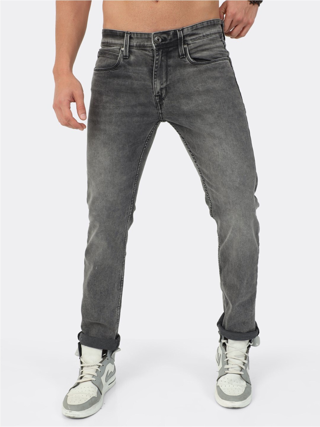 

BADMAASH Men Slim Fit Mid-Rise Heavy Fade Clean Look Stretchable Jeans, Grey