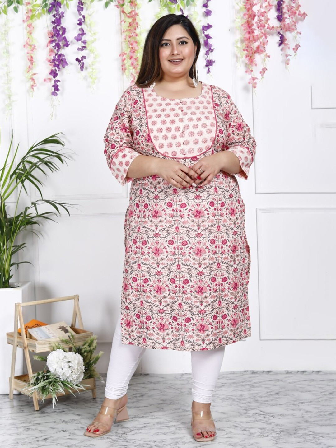 

Swasti Plus Size Floral Printed Cotton Straight Kurta, White