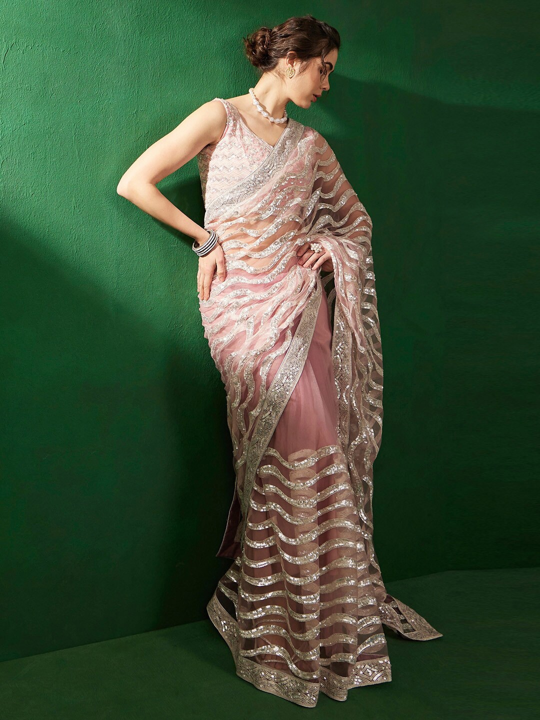

Sangria Embellished Party Wear Saree, Pink