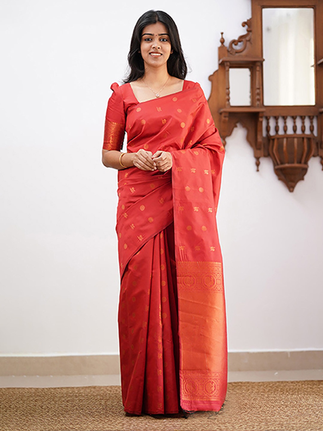 

BerMondsey Geometric Woven Design Zari Banarasi Saree, Red