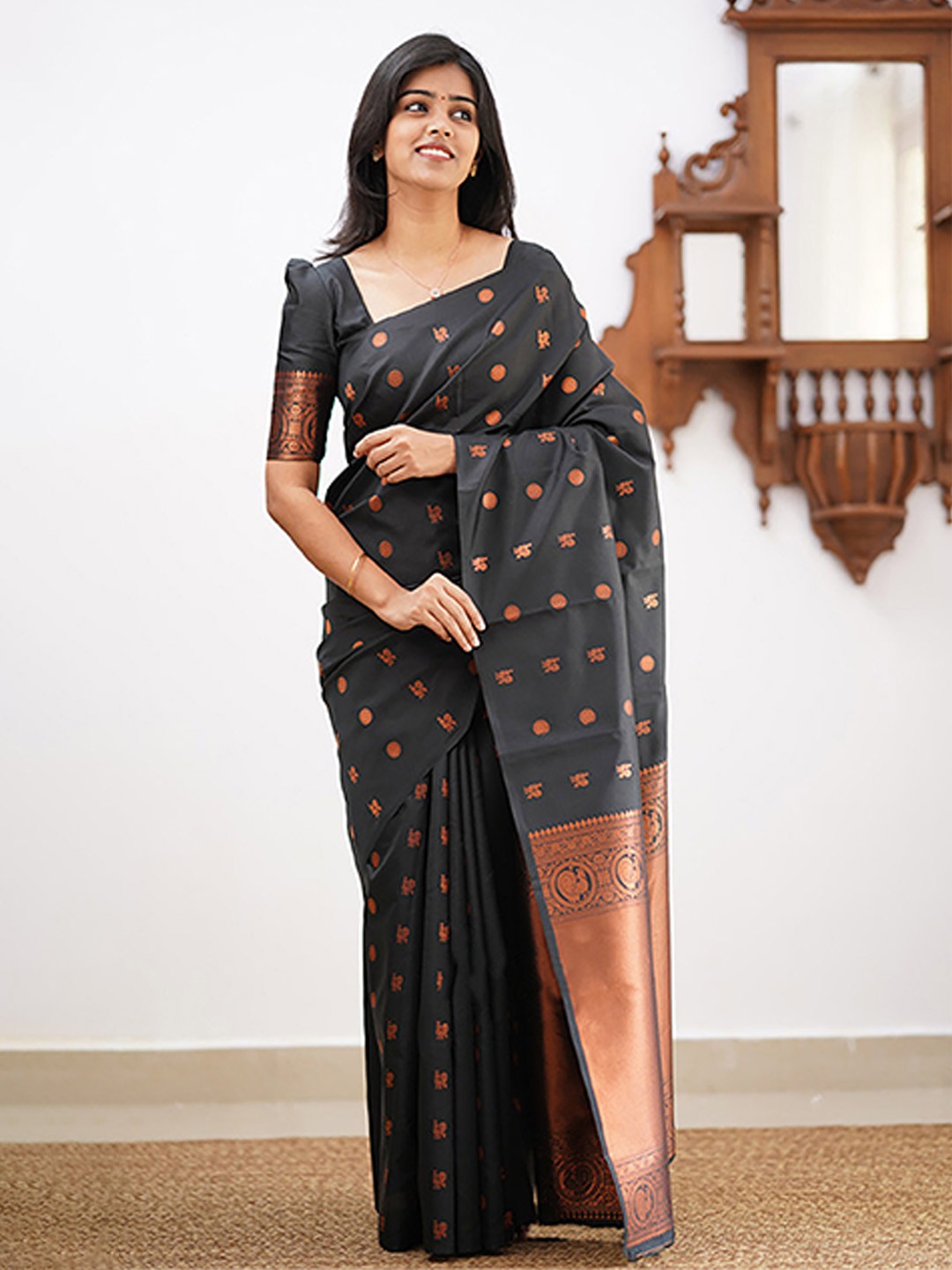 

BerMondsey Ethnic Motifs Woven Design Zari Banarasi Saree, Black