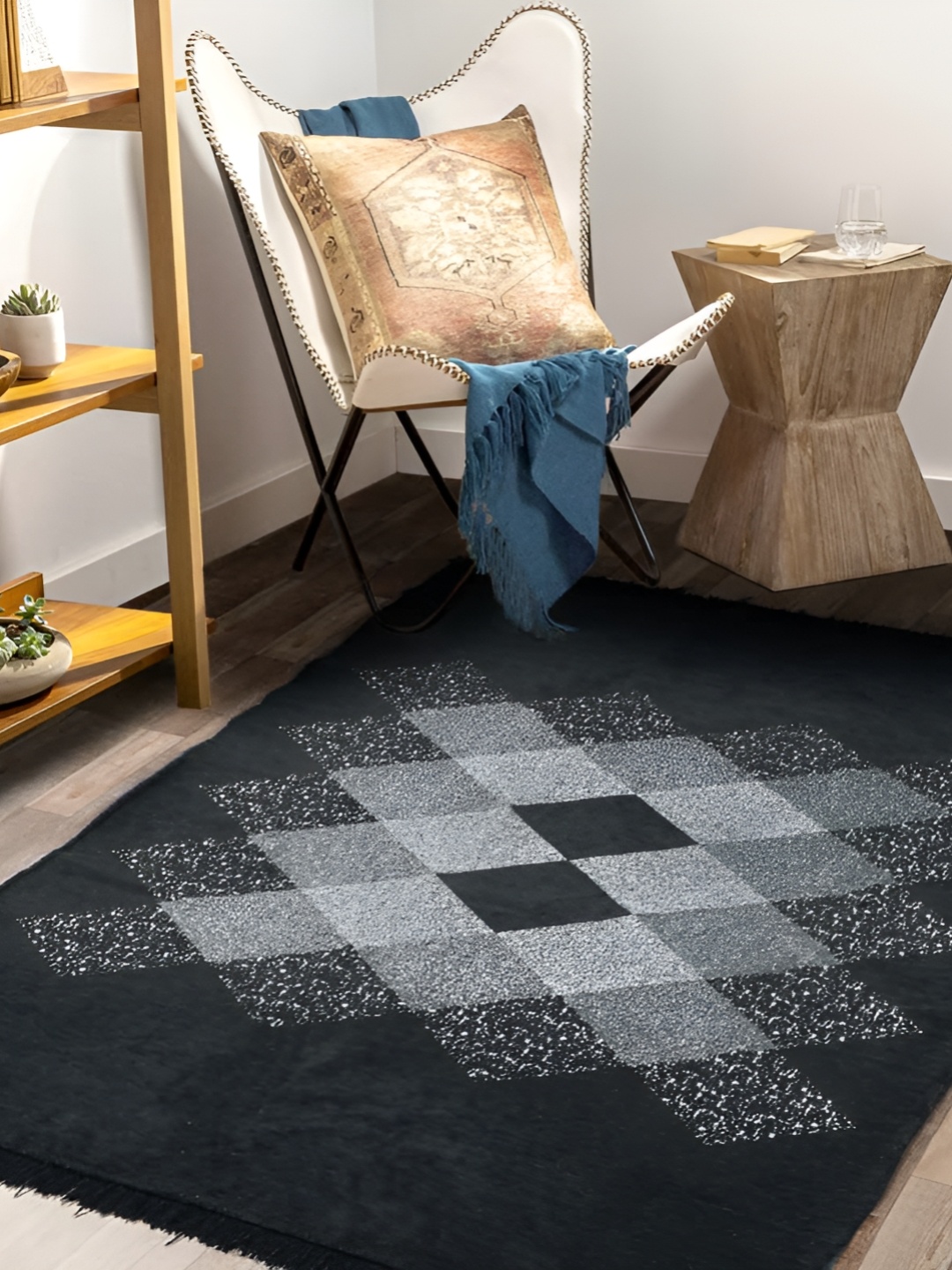 

bsb home Grey Geometric Anti-Skid Chennile Carpet