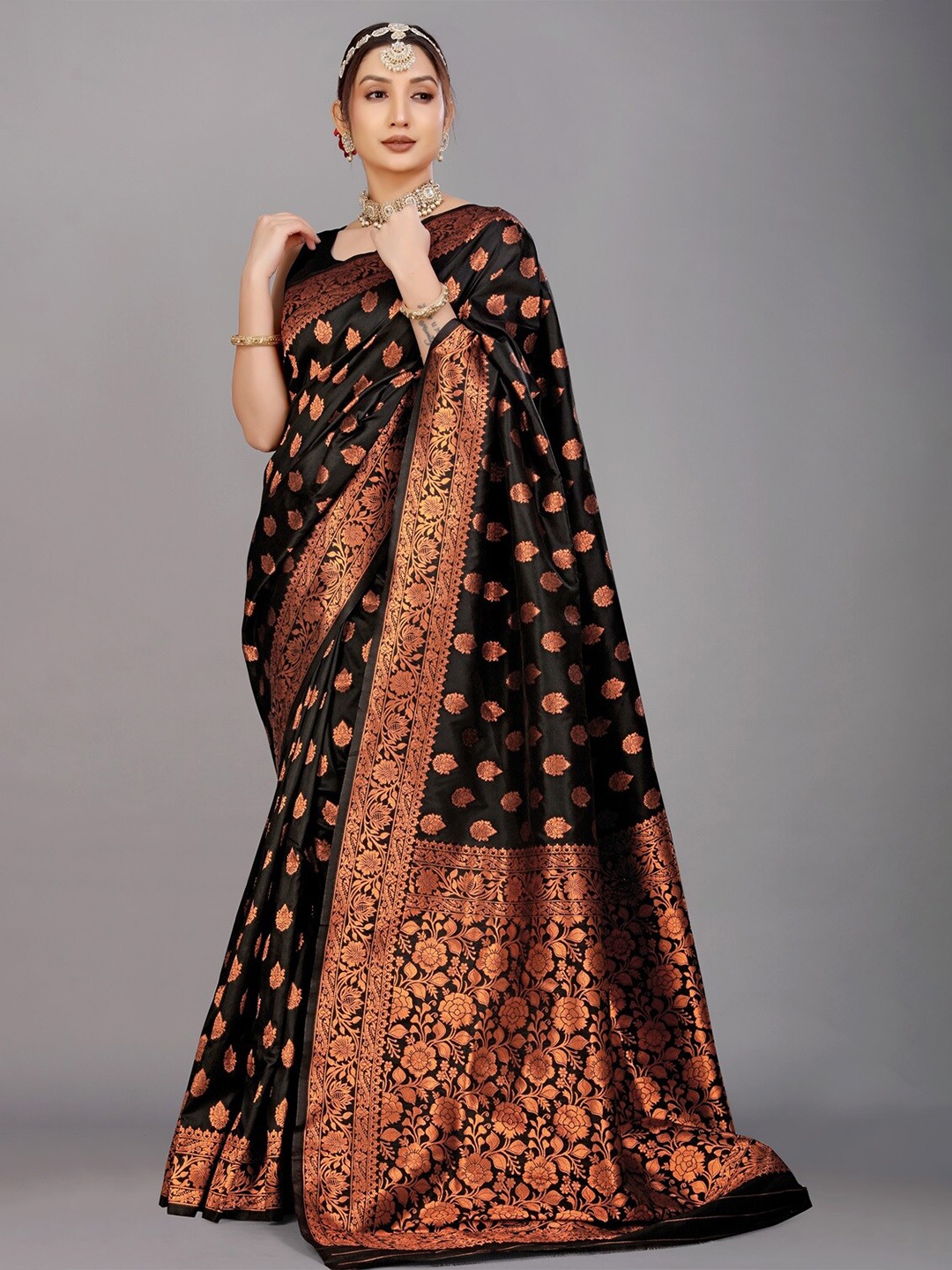 

CANIZZARO Ethnic Motifs Zari Pure Silk Banarasi Saree, Black