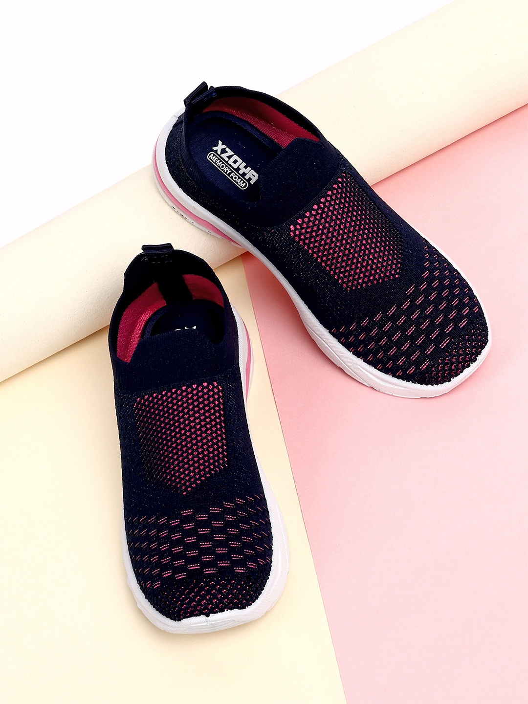 

KATS Girls Perforations Lightweight Slip-On Sneakers, Navy blue