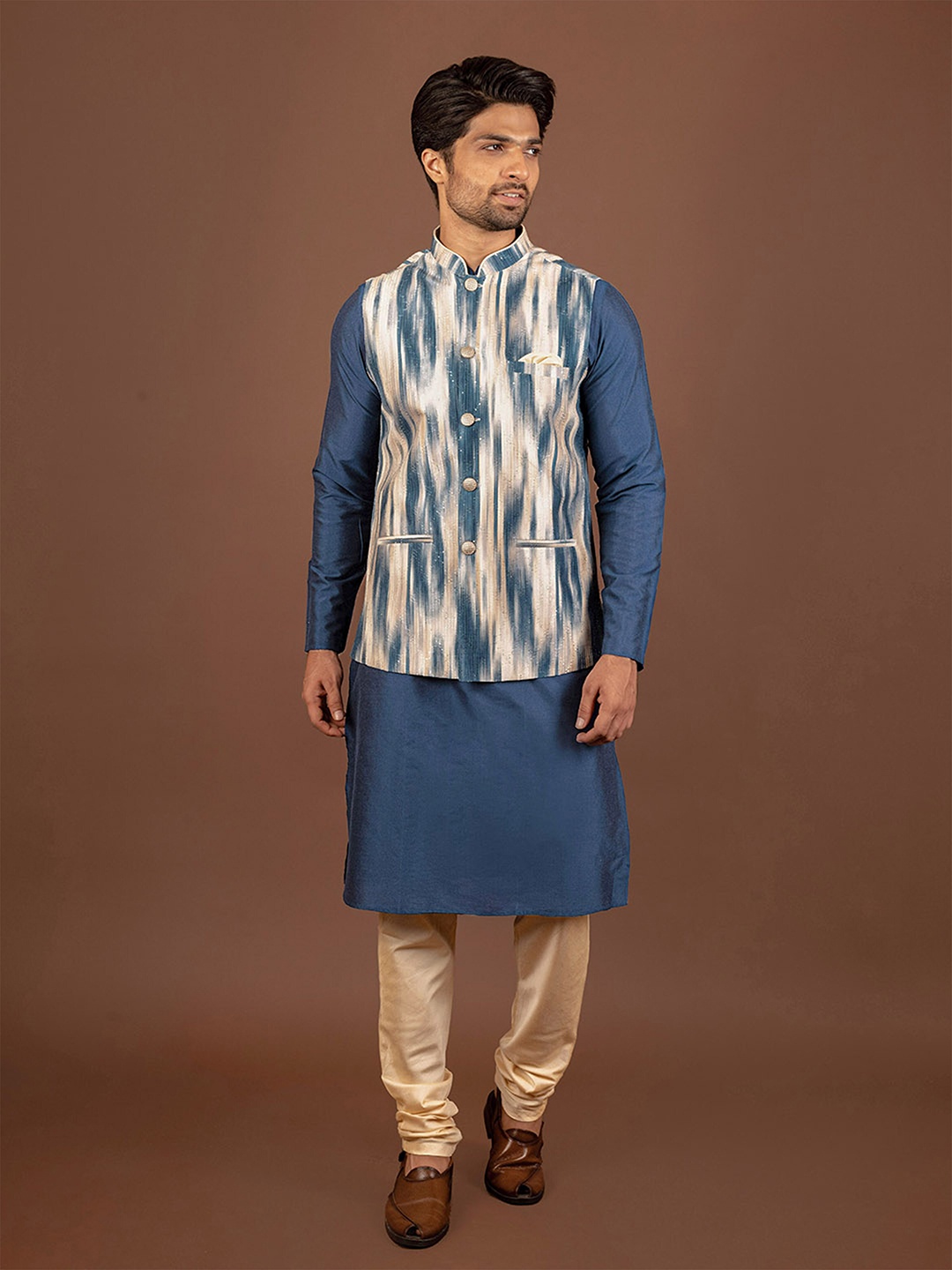 

KISAH Abstract Embroidered Sequinned Straight Kurta with Churidar & Nehru jacket, Blue