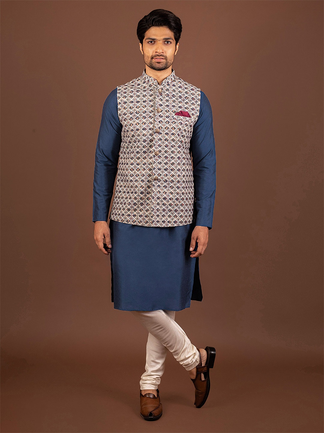 

KISAH Regular Kurta With Churidar & Woven Design Nehru Jacket, Navy blue