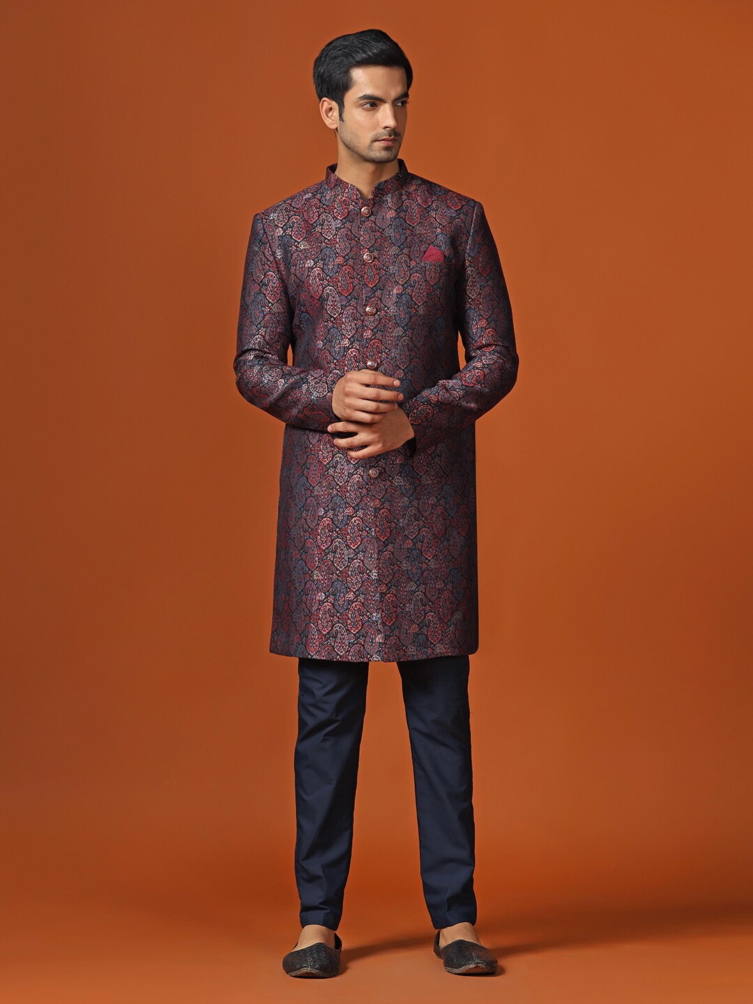 

KISAH Men Woven-Design Indowestern Sherwani Set, Navy blue