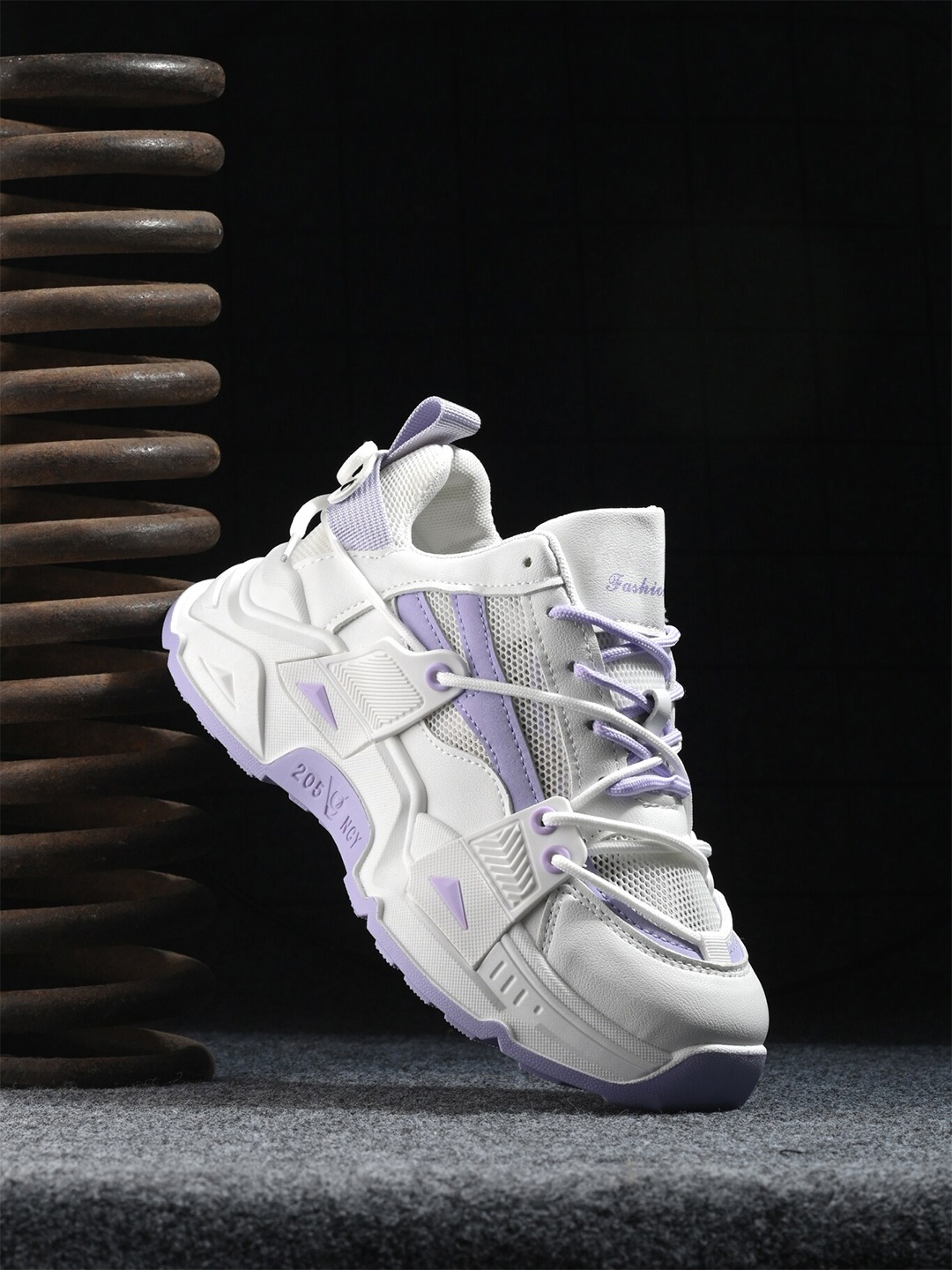 

The Roadster Lifestyle Co. Women White Colourblocked Lace-Ups Running Shoes