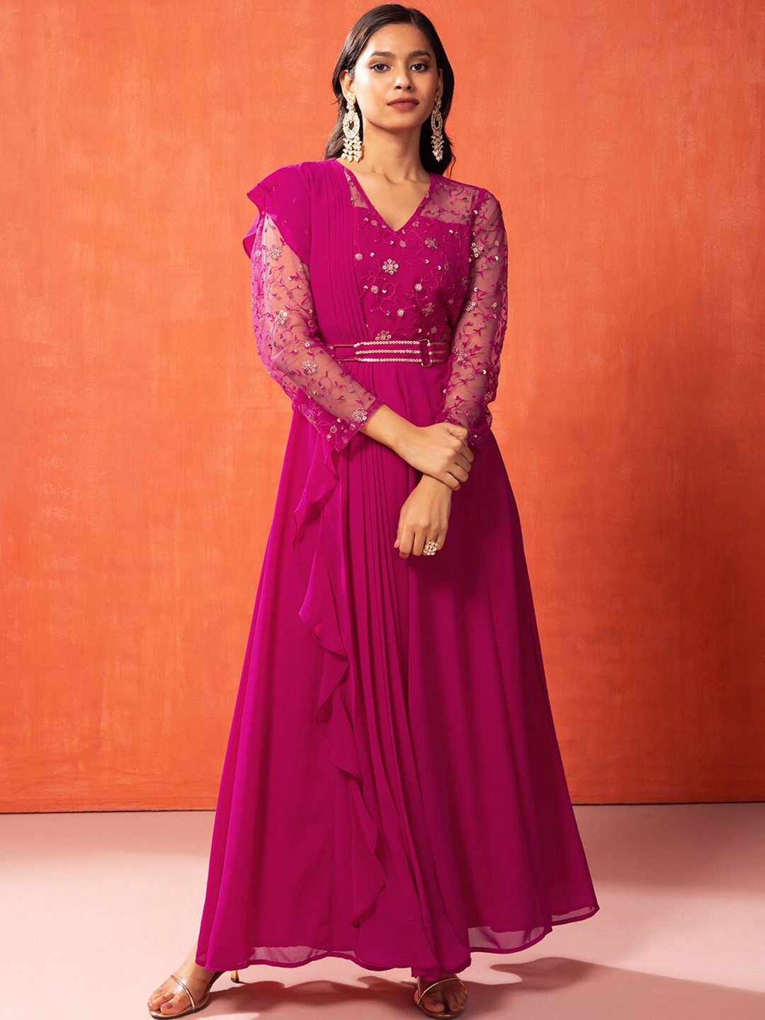 

INDYA Floral Embroidered Sequinned Kurta With Attached Dupatta & Belt, Pink