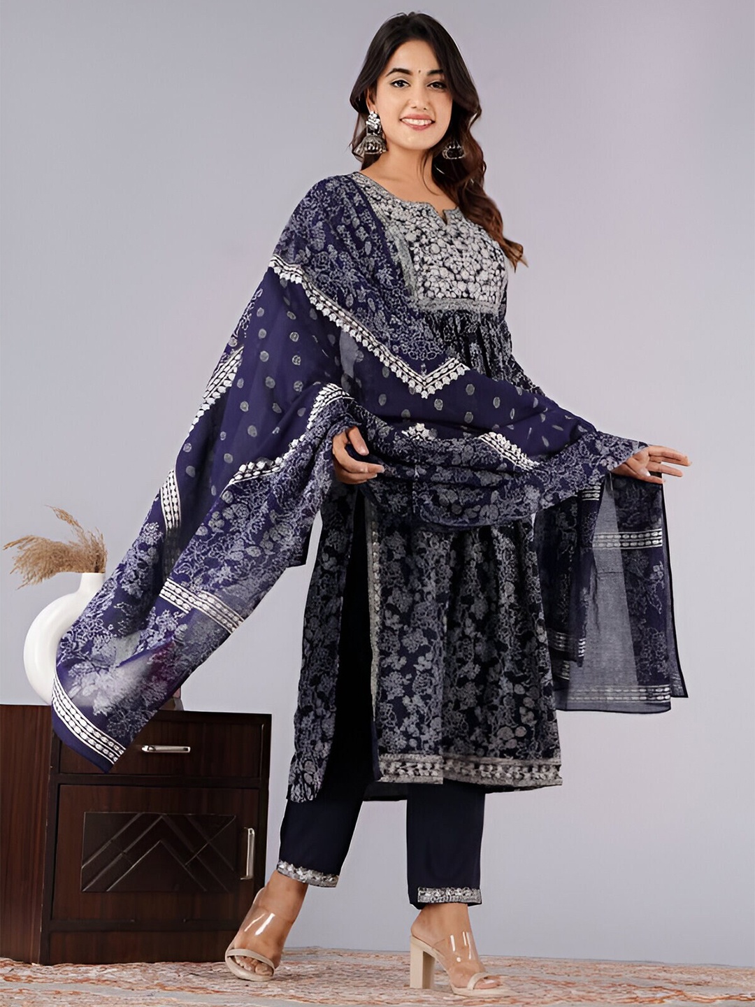 

BAESD Floral Embroidered Round Neck Kurta with Trousers & With Dupatta, Blue